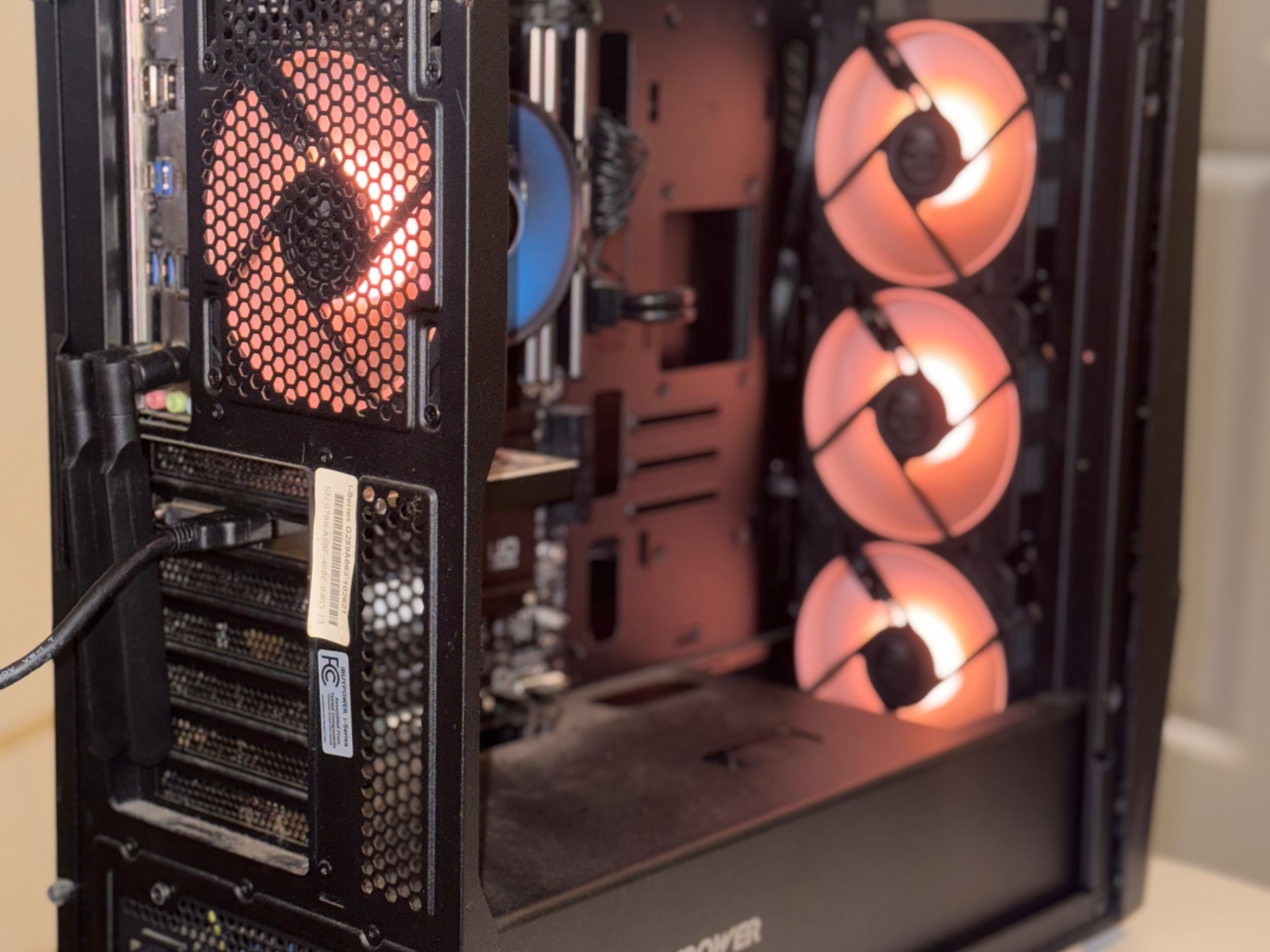 iBUYPOWER GAMING PC - Intel Core i5-11400F, 24GB RAM, GeForce GT 1030, 465GB SSD, RGB Mid Tower