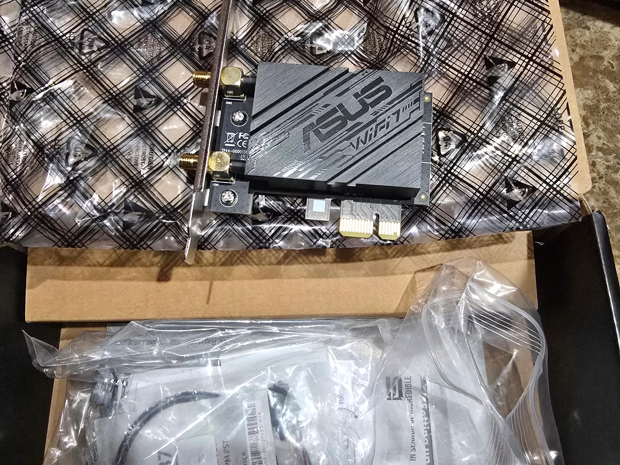 ASUS PCE-BE92BT WiFi 7 PCI-E Adapter 6GHz 320MHz Bluetooth 5.4 WPA3 Network Security OFDMA MU-MIMO