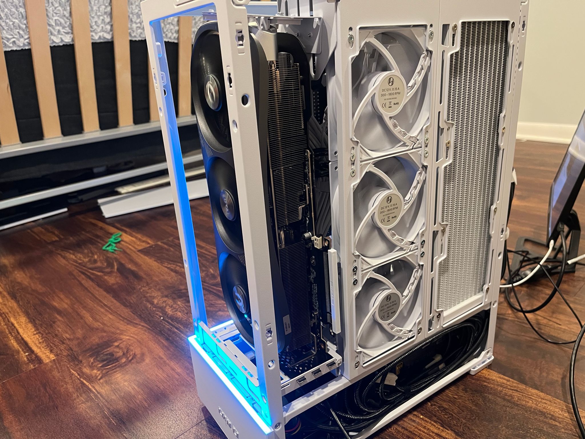 NO MORE TRIXX JUST BEEF - Zotac NVidia RTX 4080 - Lian Li SUP01 - Ryzen 7700X 32GB DDR5 - 360 AIO
