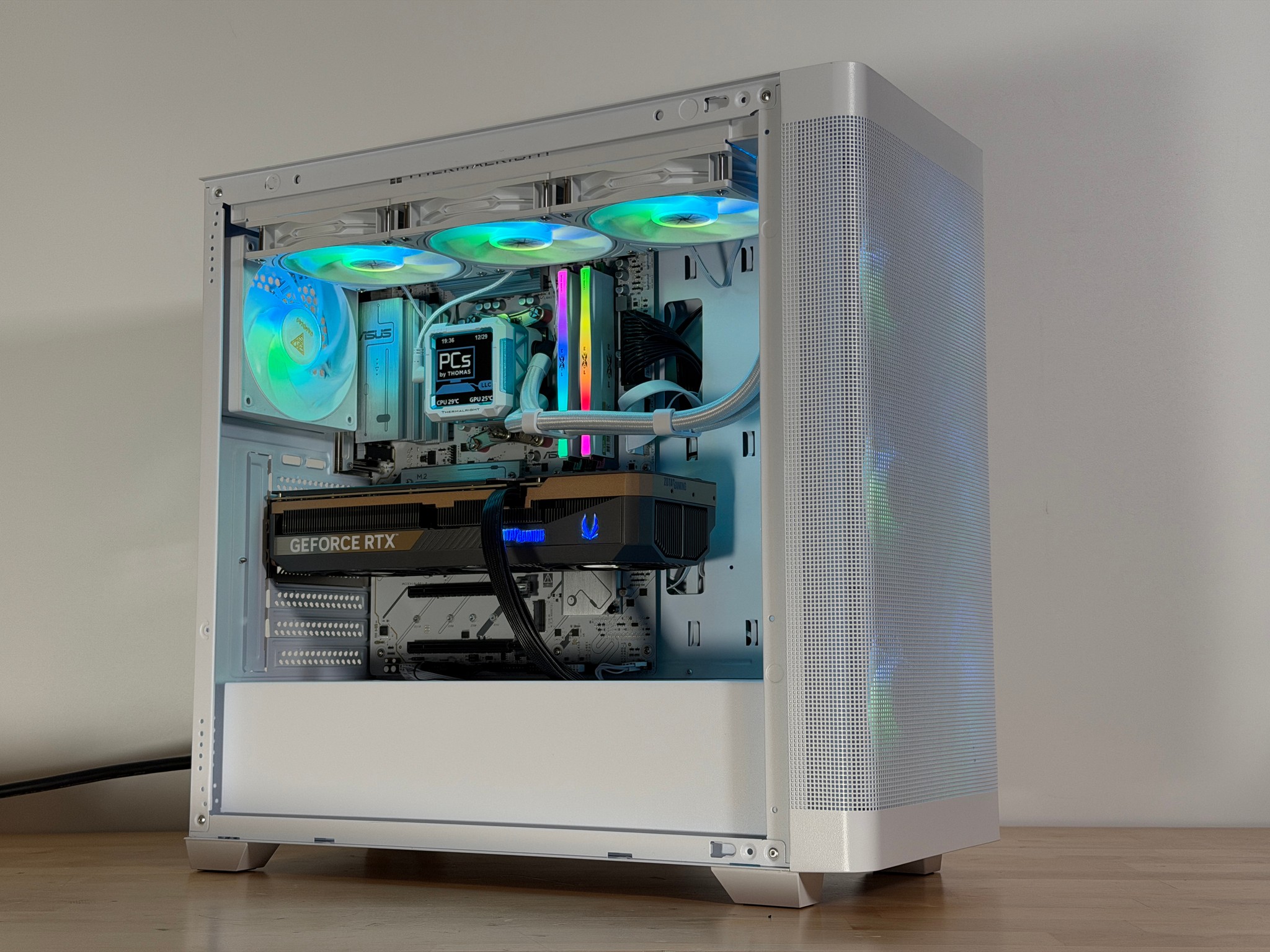 RTX 5080 Ryzen 9 9950x Gaming PC