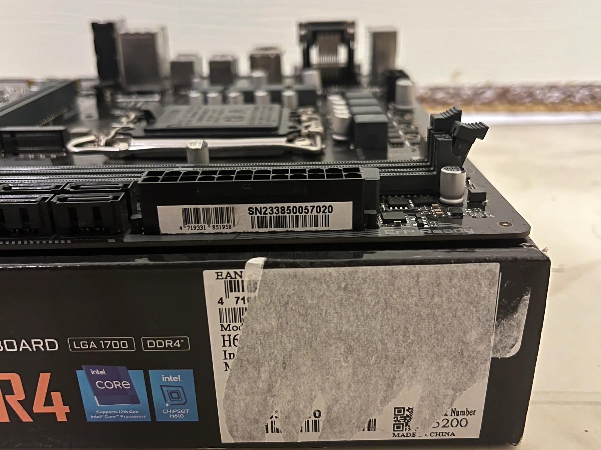 GIGABYTE H610M S2H V2 DDR4 (LGA 1700/ Micro ATX/ DDR4/ Single M.2/ PCIe 4.0/ USB 3.2 Gen1)