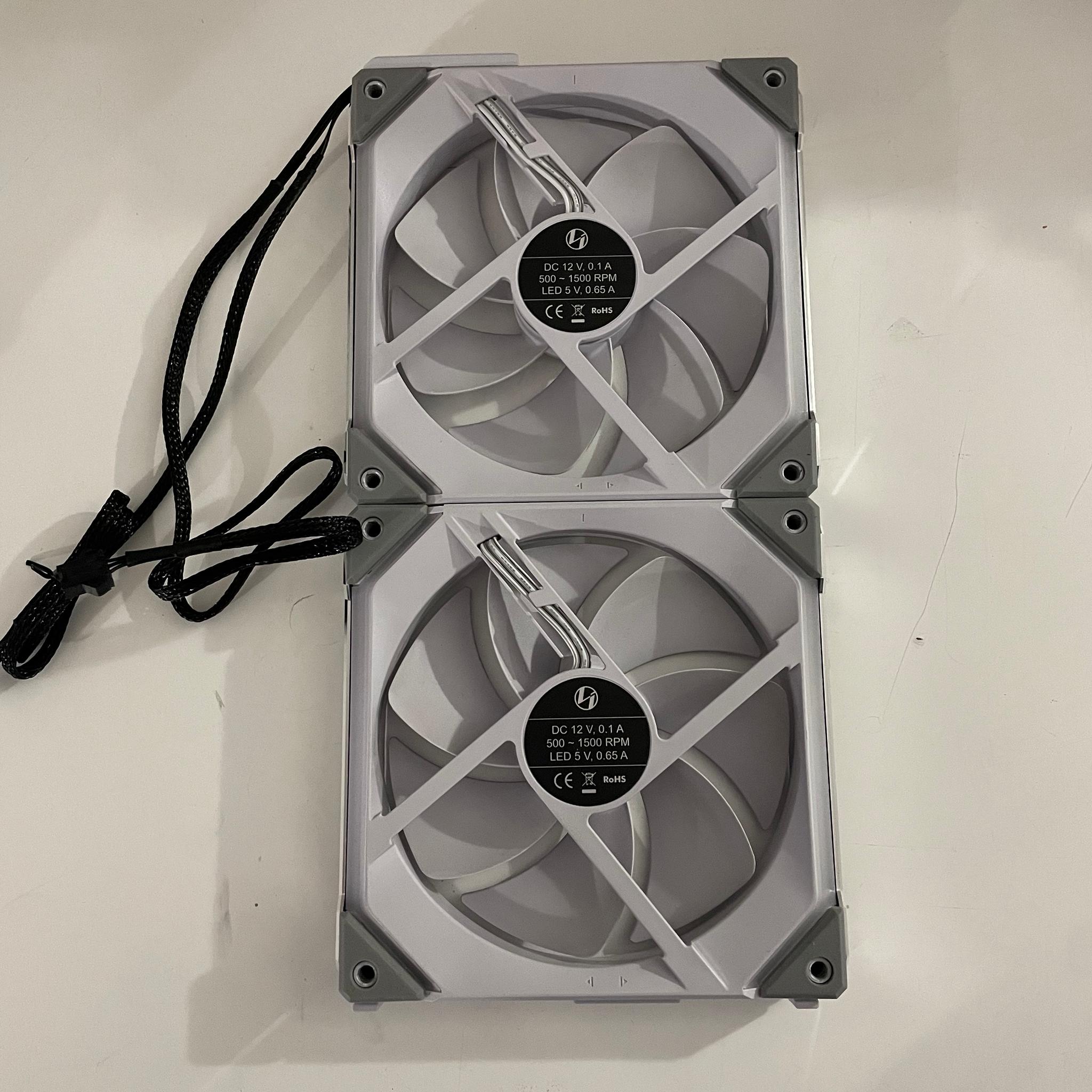 White Lian Li SL 140mm RGB Fans 