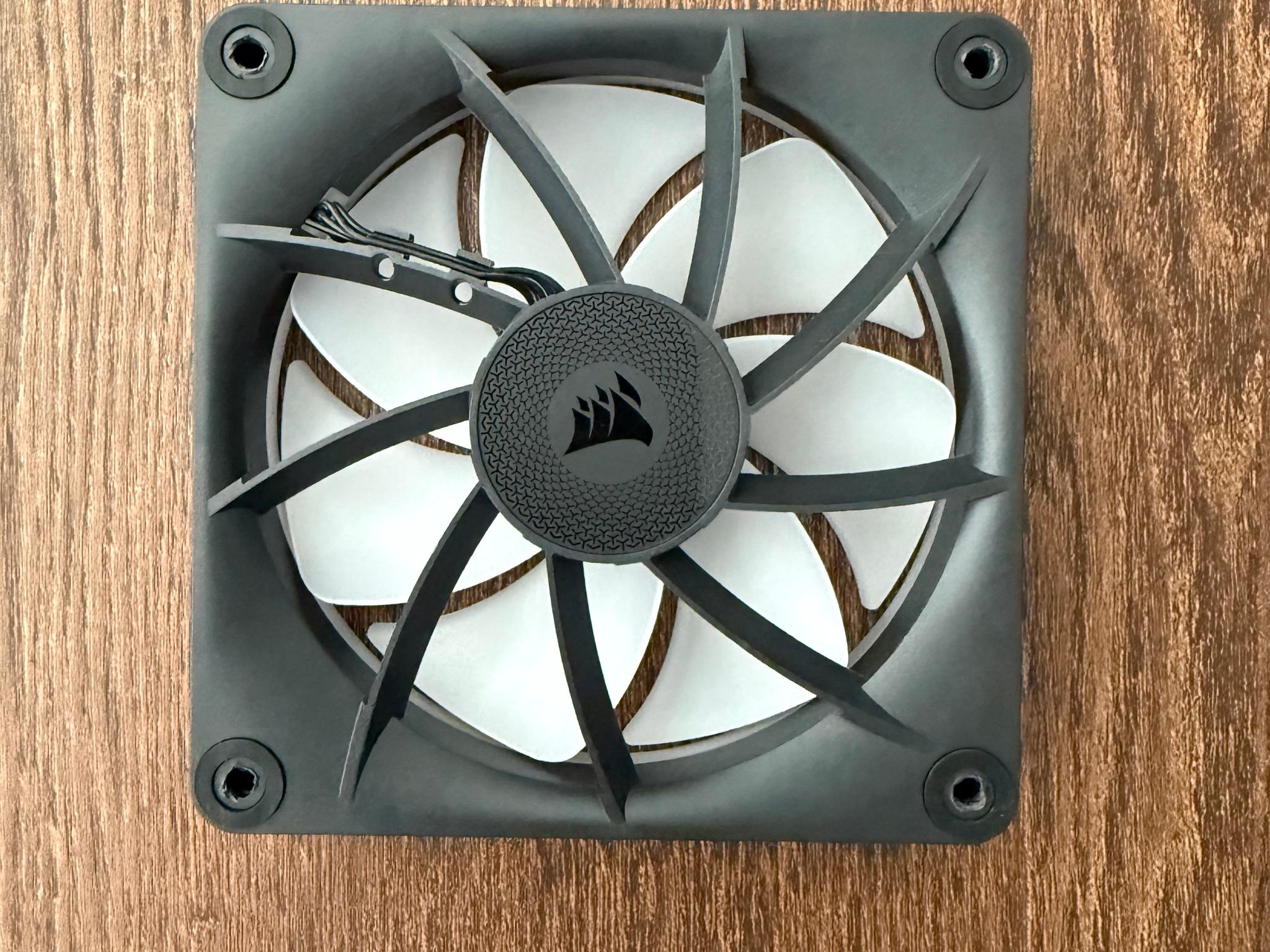 Corsair iCUE Link x3 LX120-R x1 LX120 Fans Bundle