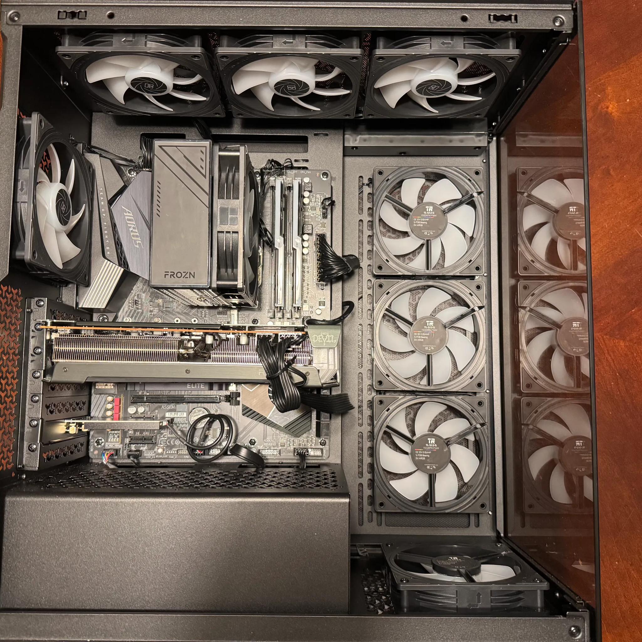 RX 6600 XT | Ryzen 7 5700