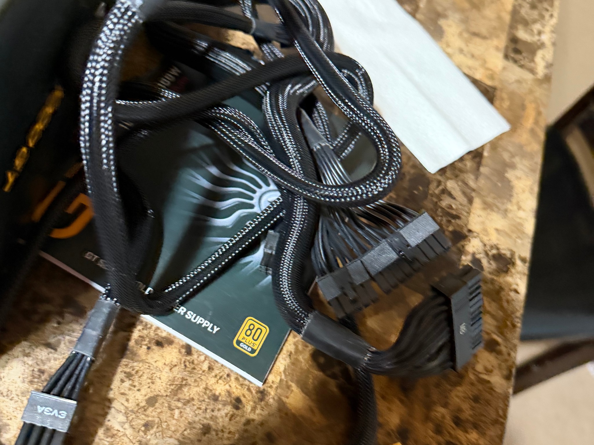 1000W EVGA supernova 80+ Gold