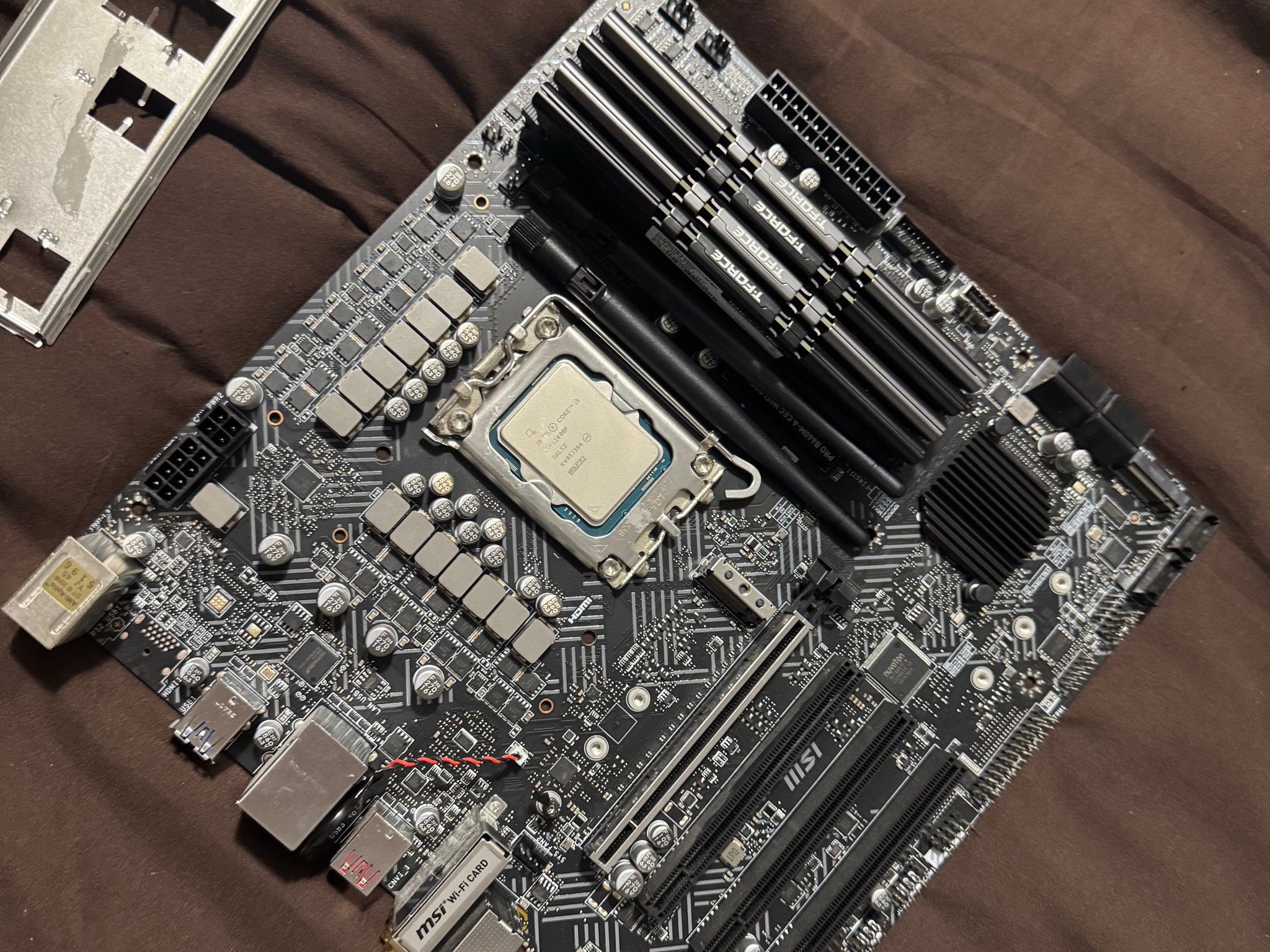 MSI Pro B660m-a Cec mobo i5-12400F intel 32GB DDR4 Bundle