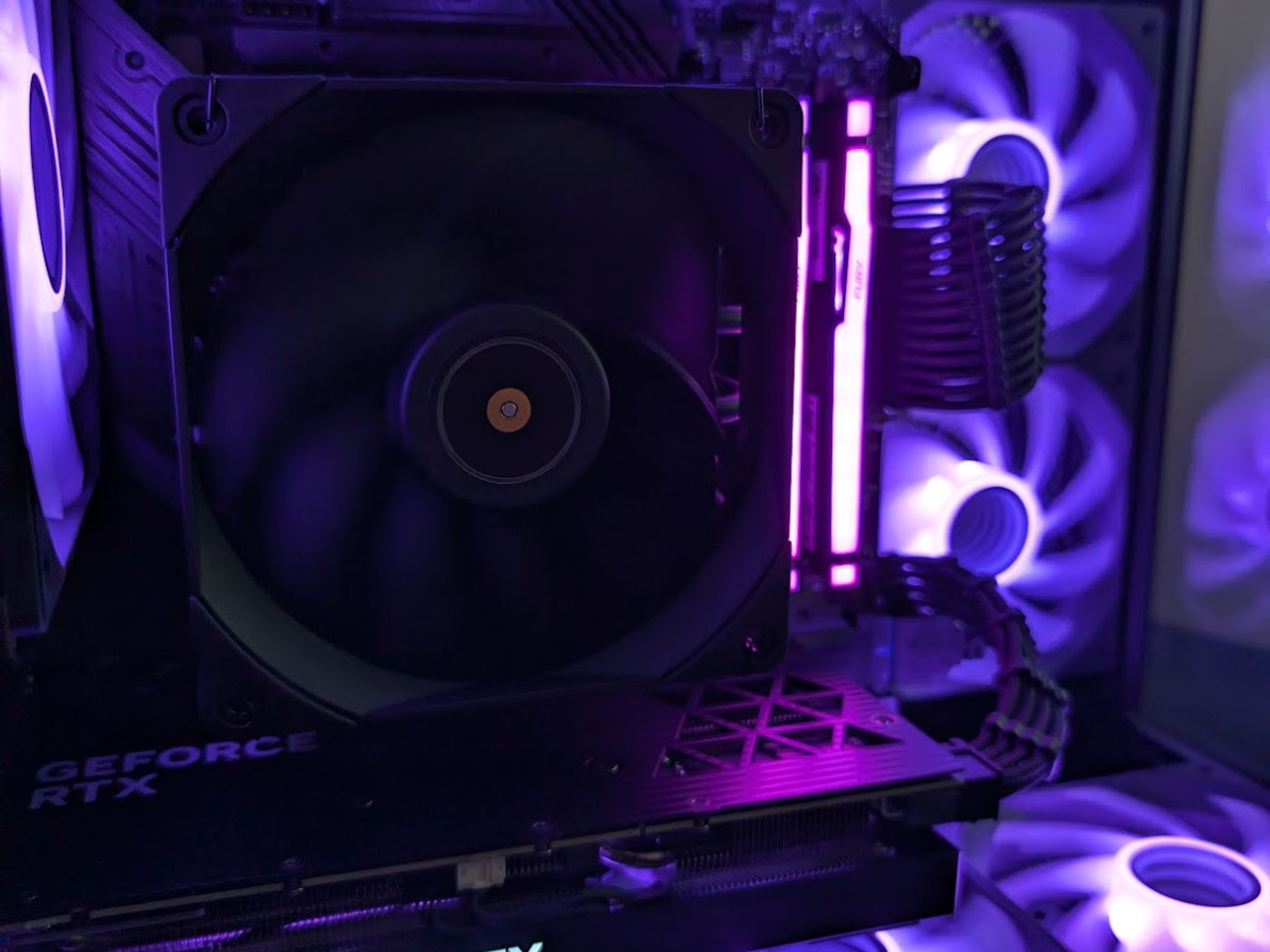 AirFinity | 1440p/4K Future-Proof AM5 PC | Ryzen 5 7500F, RTX 4060 Ti, 16GB DDR5, 1TB NVMe SSD
