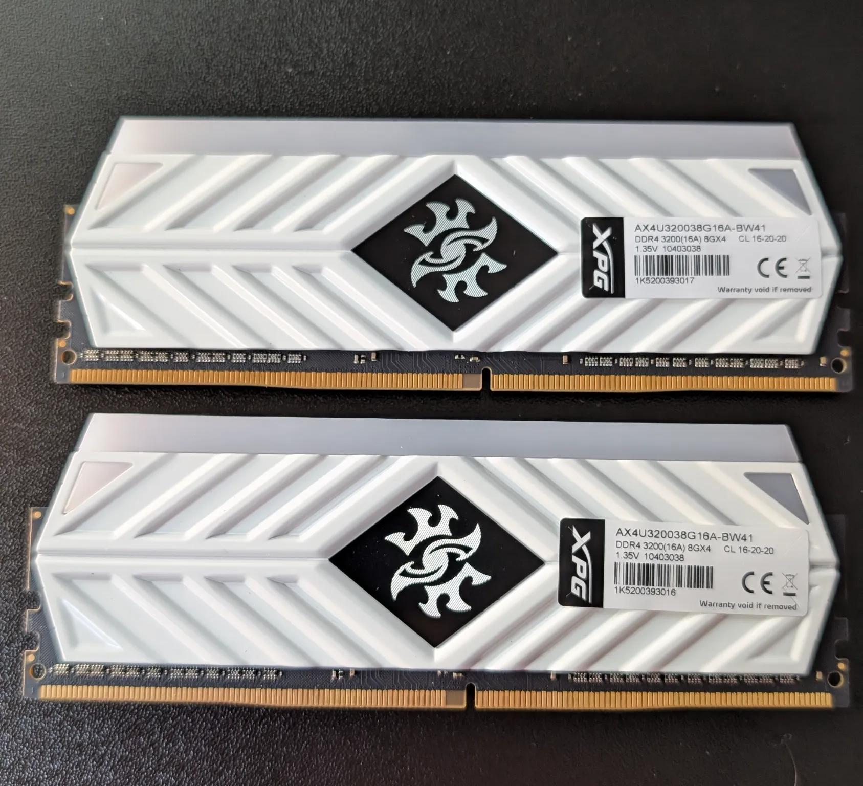 SPECTRIX D41 DDR4 RGB Memory Module