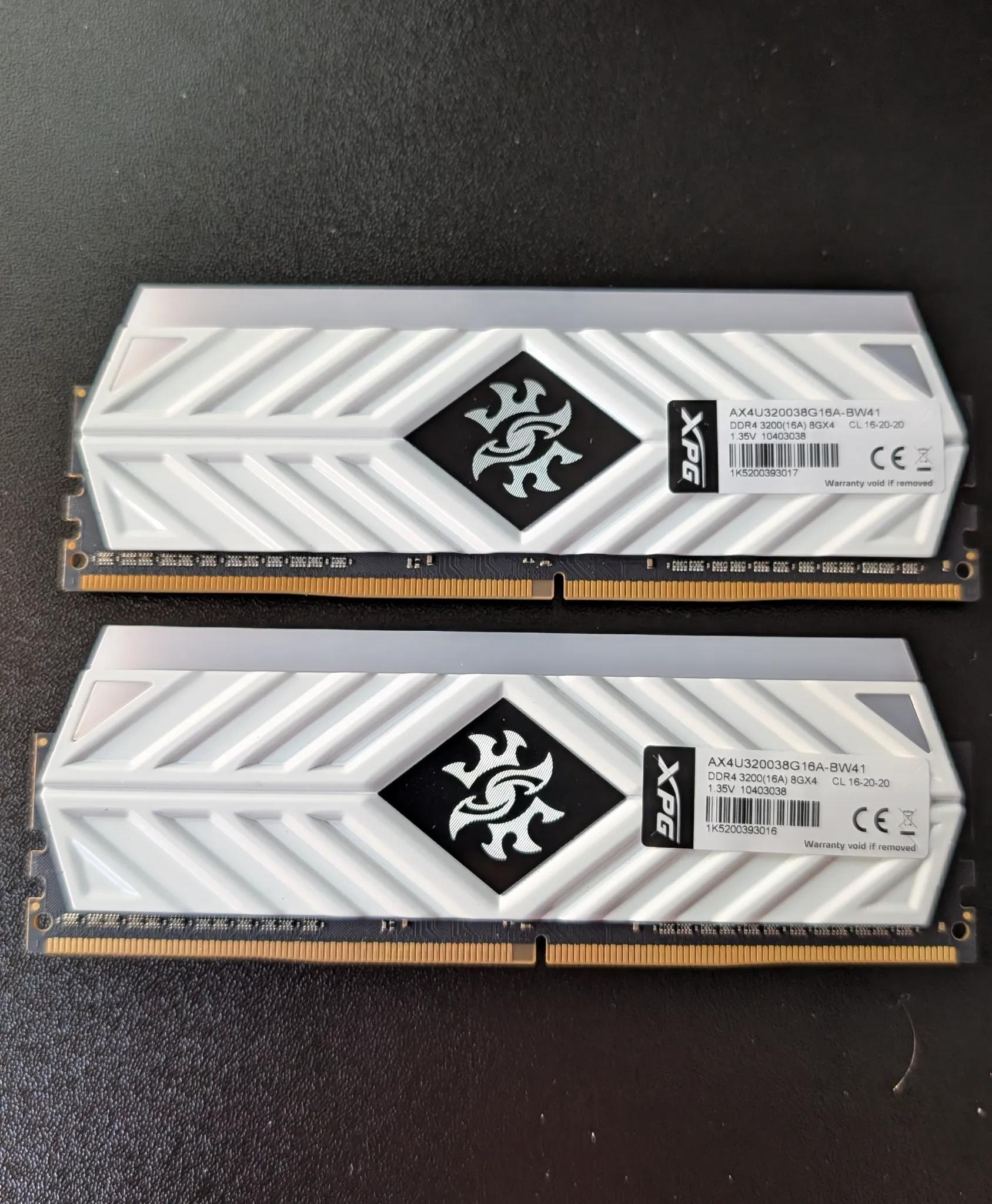 SPECTRIX D41 DDR4 RGB Memory Module