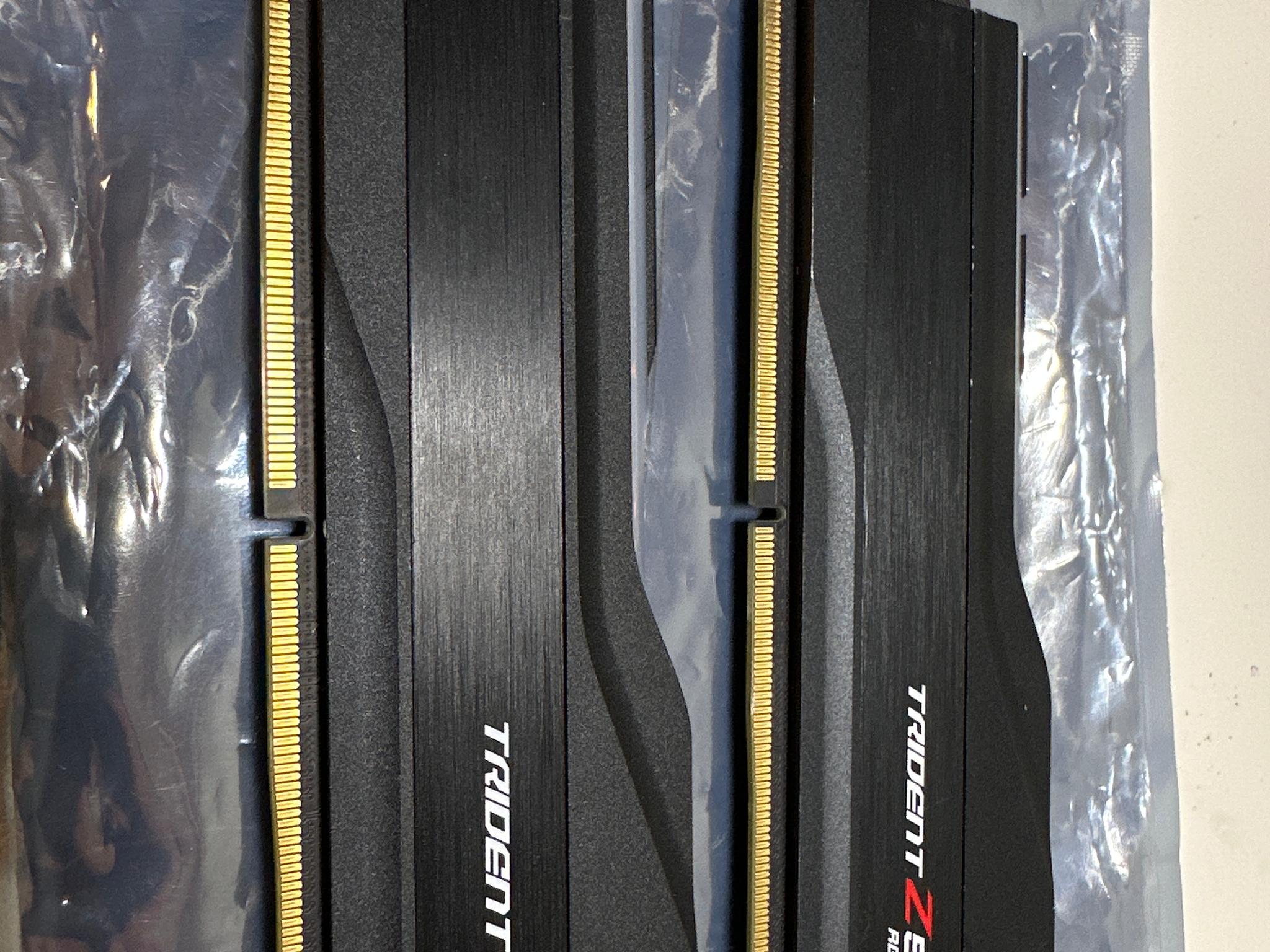 32GB RGB DDR5 5600Mhz - G.Skill Trident Z5