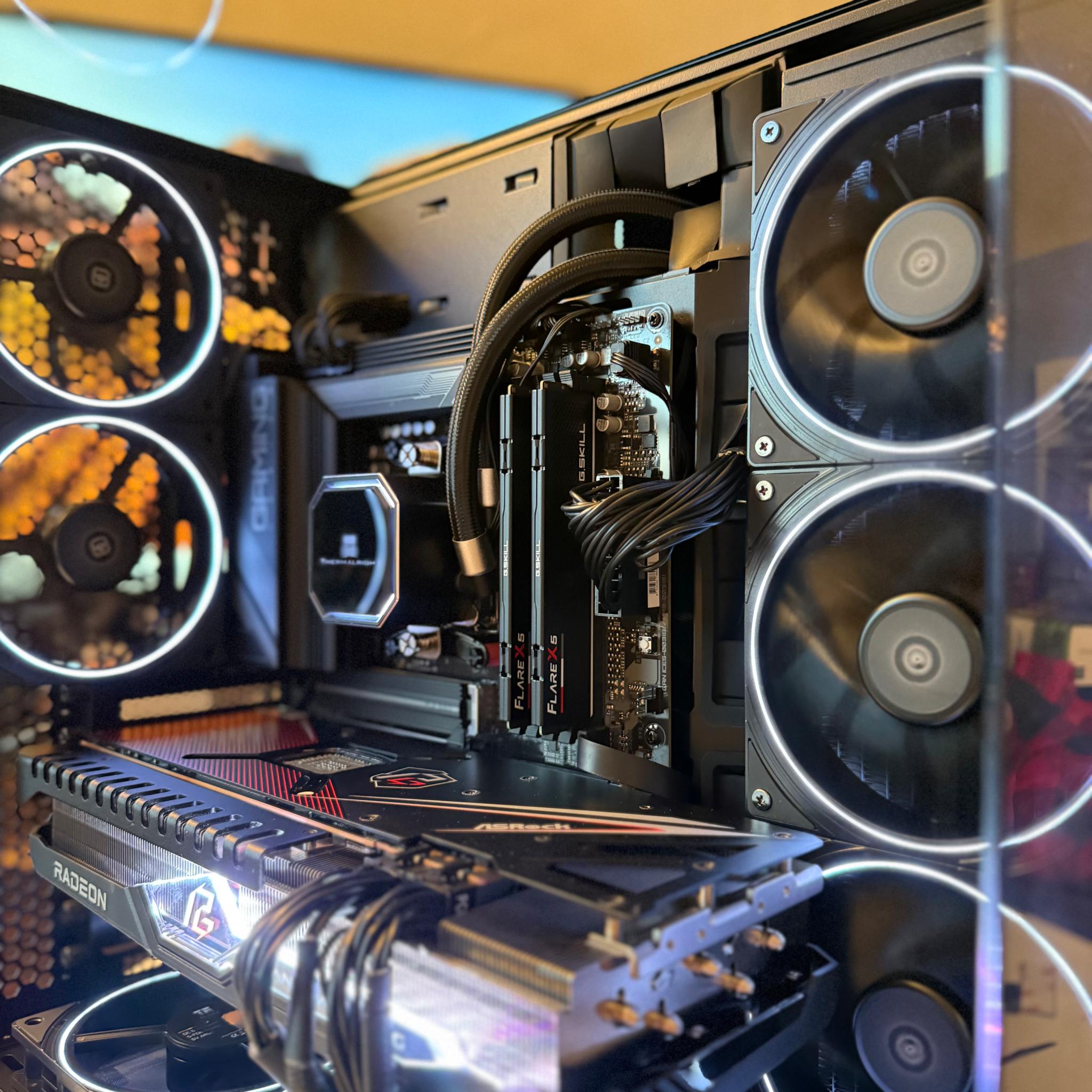 Black Box v3 - RX 7900 XT | Ryzen 7 7700X | 32GB DDR5 | 1TB SSD