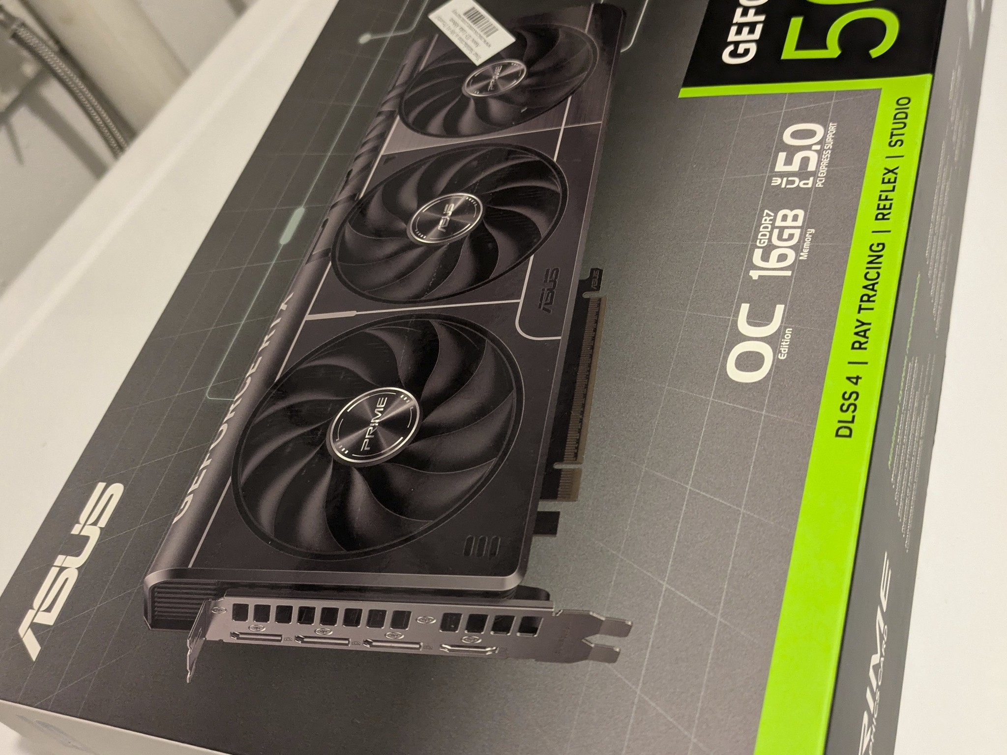 🔥 NEW — ASUS NVIDIA GeForce RTX 5070Ti 16G Prime OC SFF Video Card 🔥