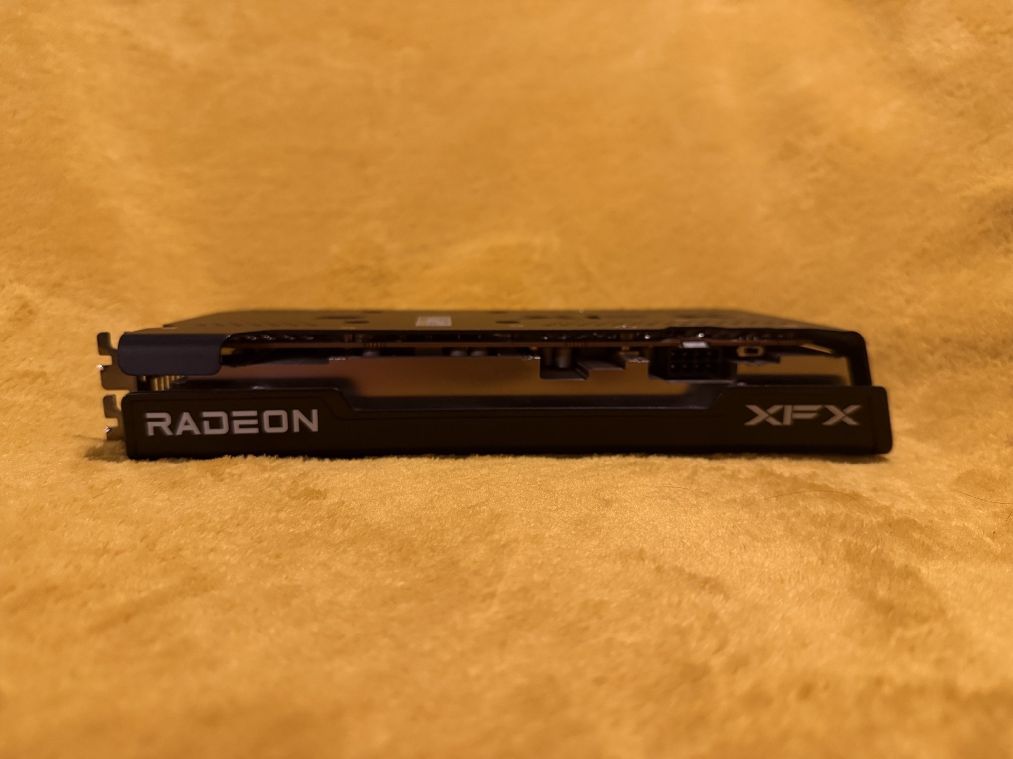 XFX Speedster SWFT 210 Radeon RX 7600 8GB