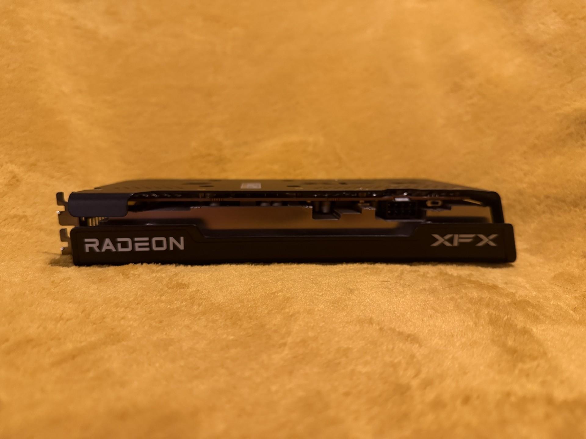 XFX Speedster SWFT 210 Radeon RX 7600 8GB