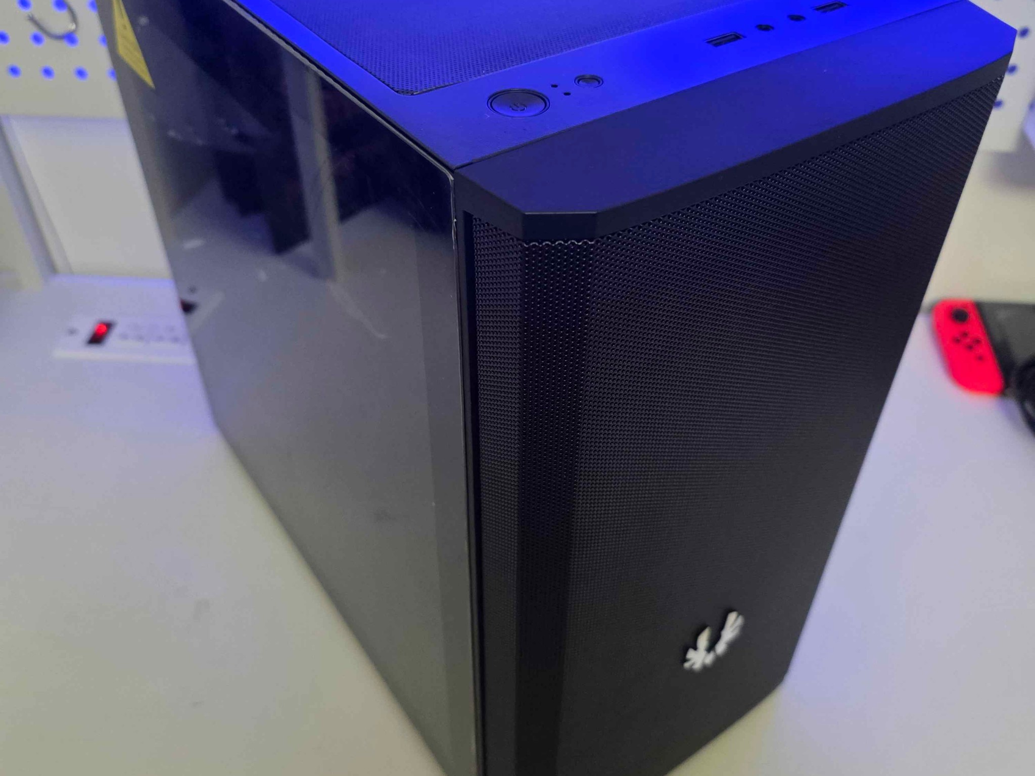 🎄RX 6700 XT GAMING PC 1440P READY WITH 2TB NVMe - BUILT-IN WiFi & RGB 🎄