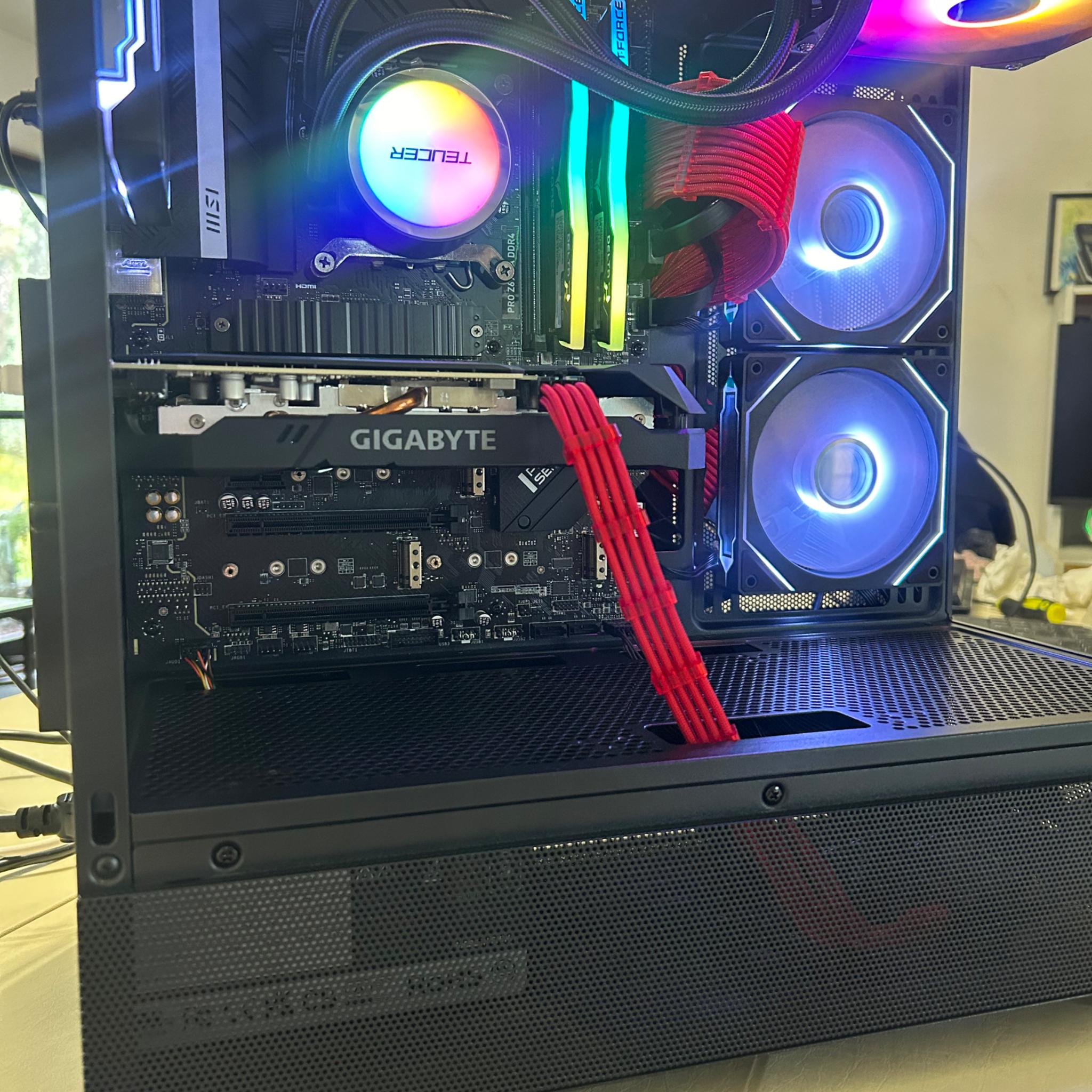 Great Mid Range Gaming PC