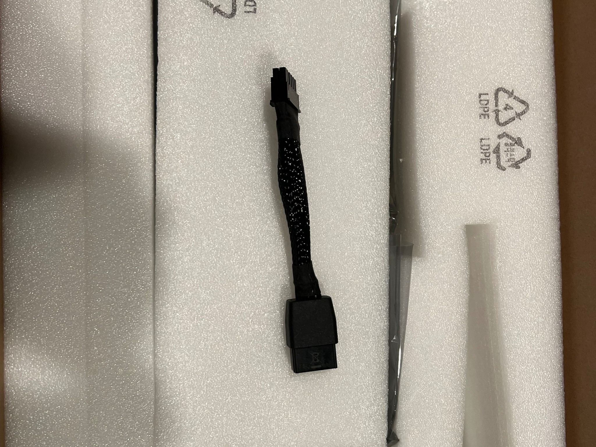 NVIDIA GeForce RTX 3060 Ti Founders Edition Dual-Fan 8GB GDDR6 PCIe 4.0 Graphics Card