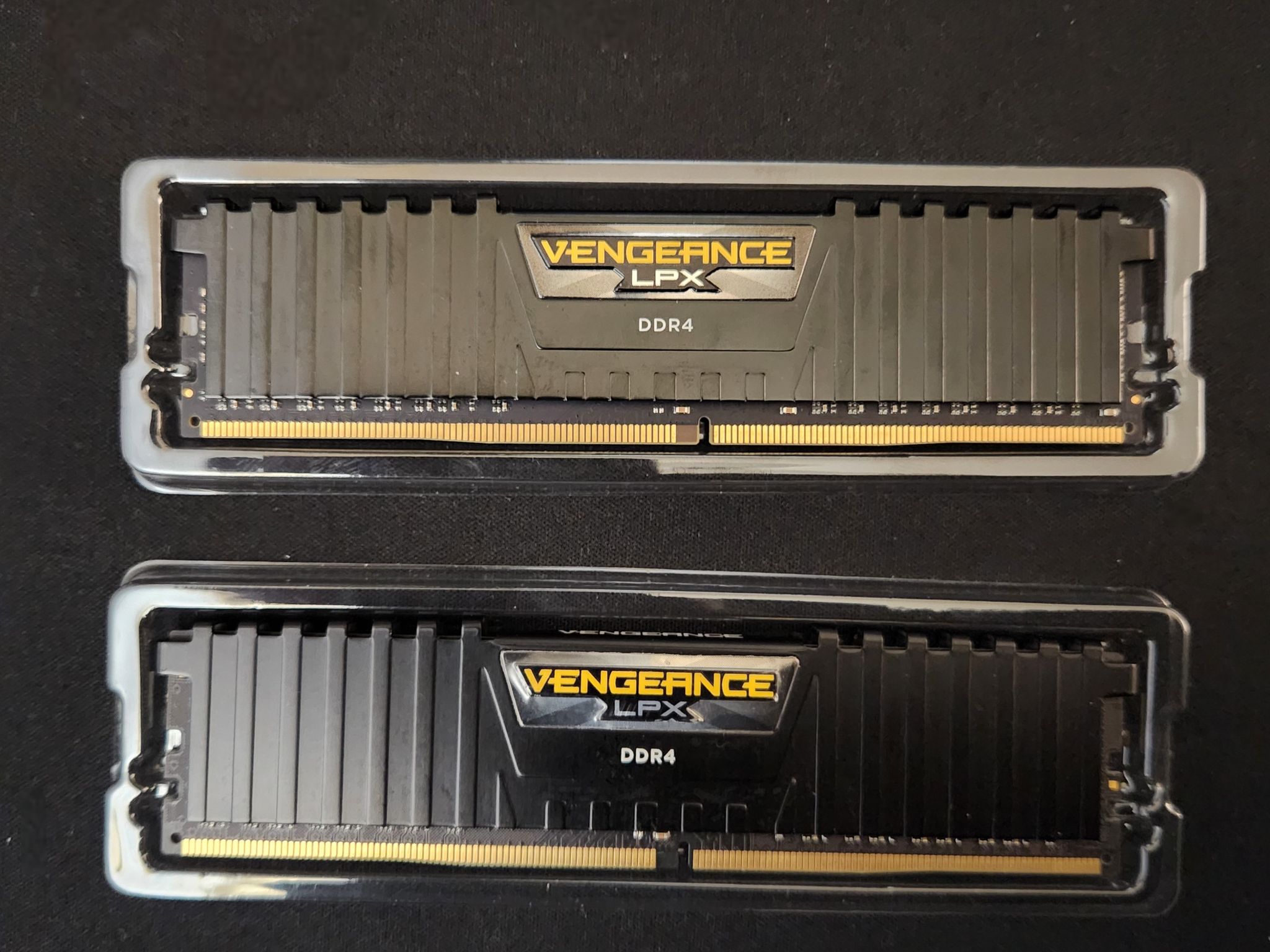 Corsair Vengeance 16gb(2x8) DDR4 3200