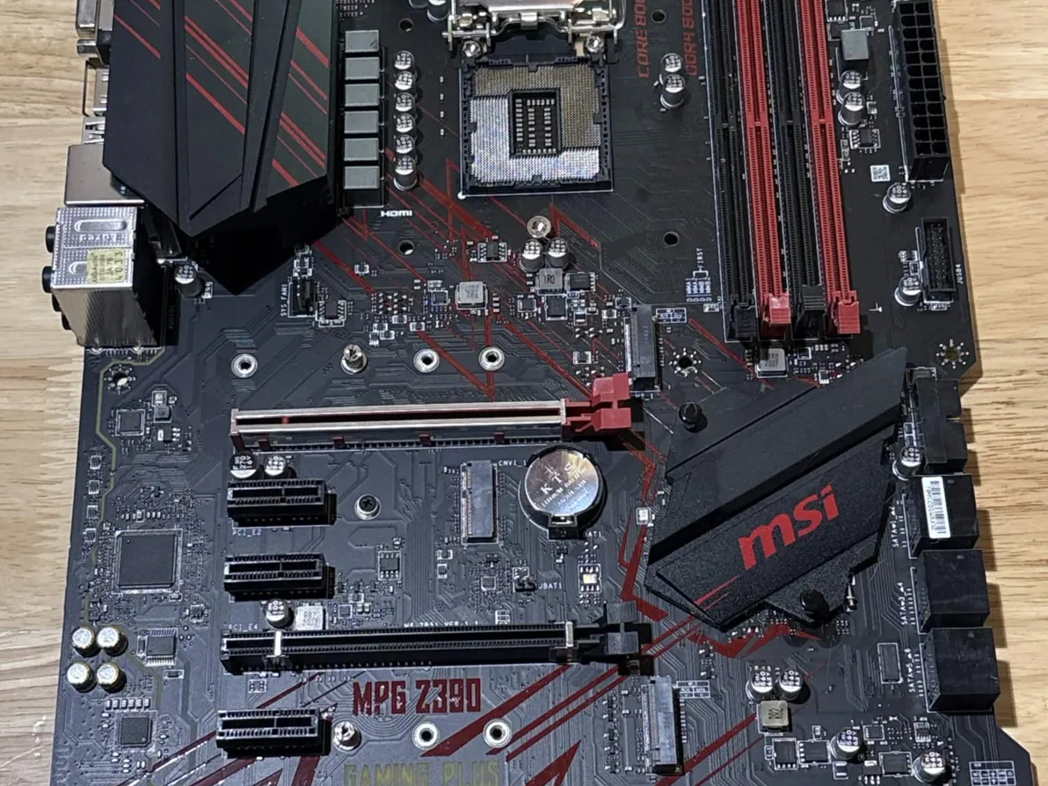 MSI MPG Z390 GAMING PLUS