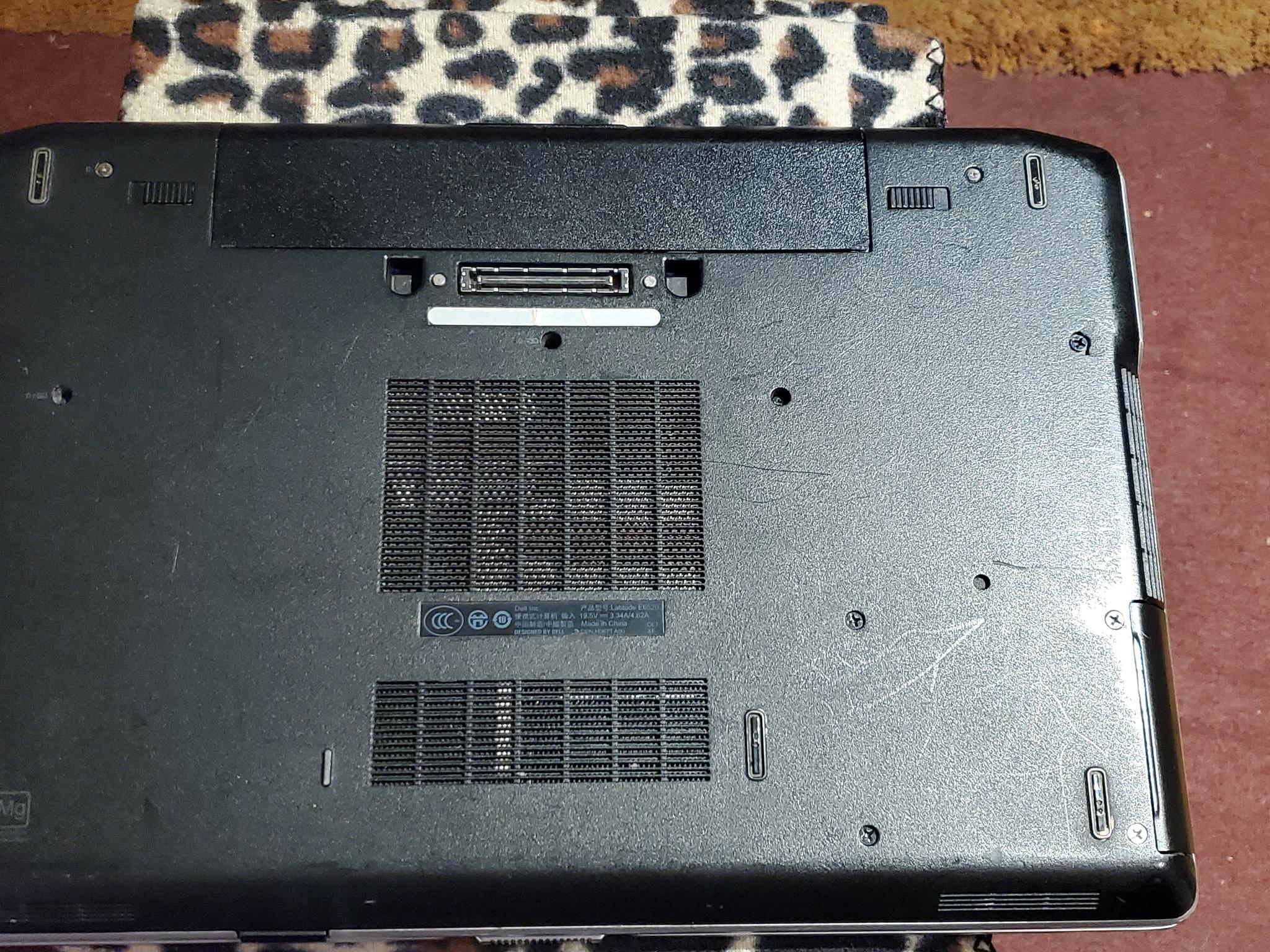 Dell latitude e6520 laptop