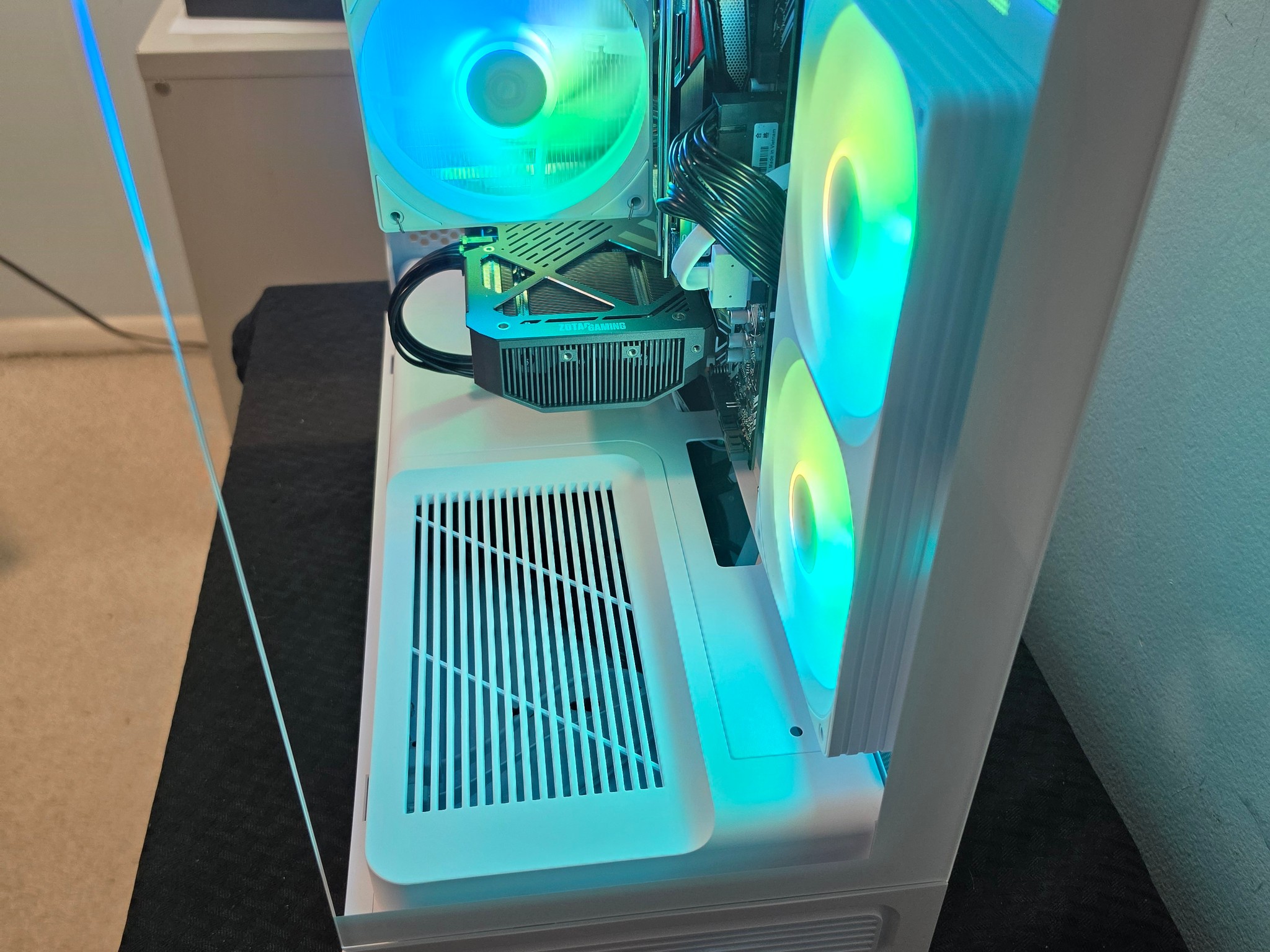 Nvidia Gaming PC RTX 5060ti 8GB-Ryzen 5 5600x-32GB DDR4-1 TB NVME