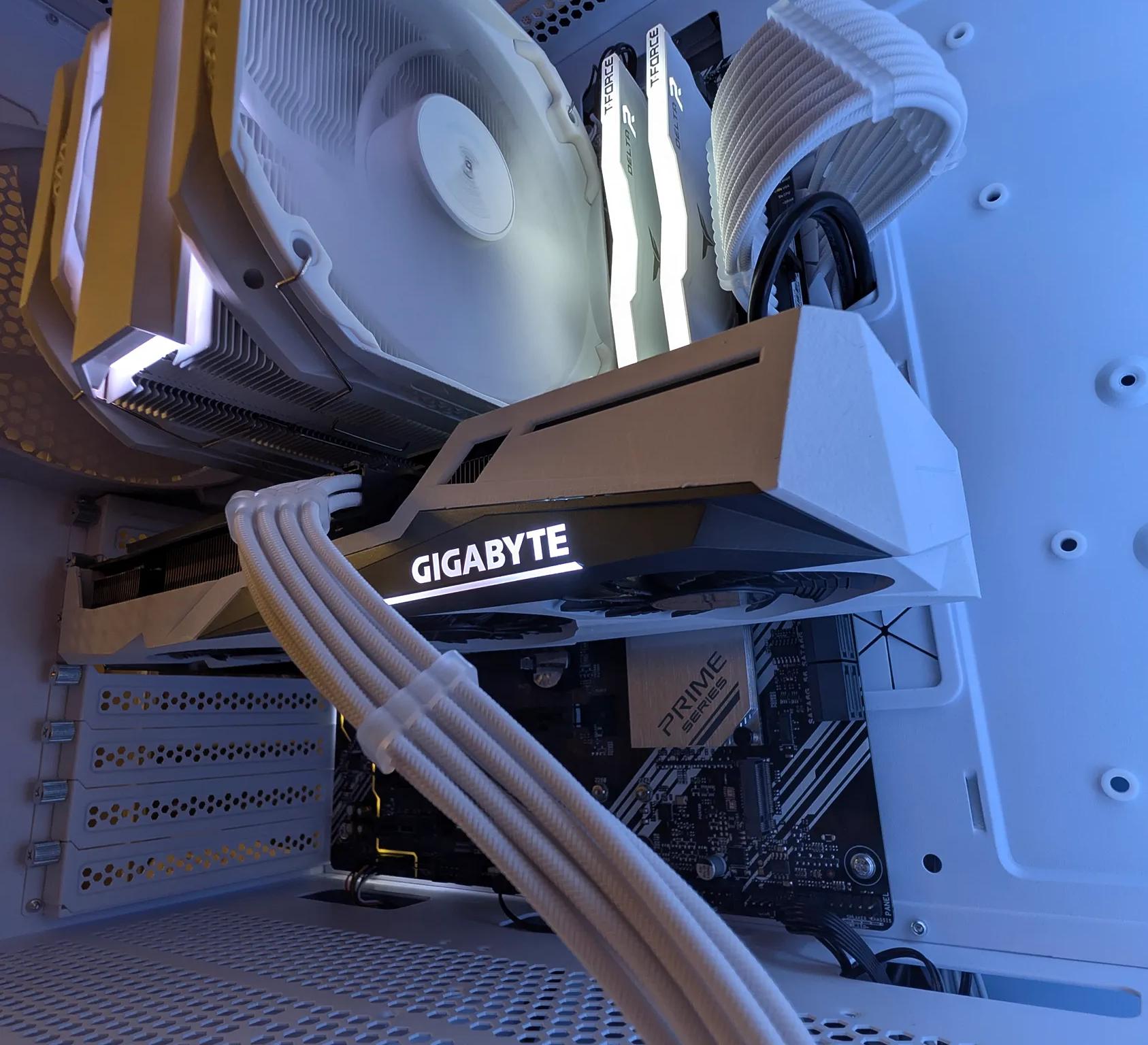 ❄️🧊👻FROZEN GHOST👻🧊❄️CUSTOM WHITE RTX 3060 12GB|AMD RYZEN 5 3600|ASUS PRIME B550-PLUS|1080P BEAST