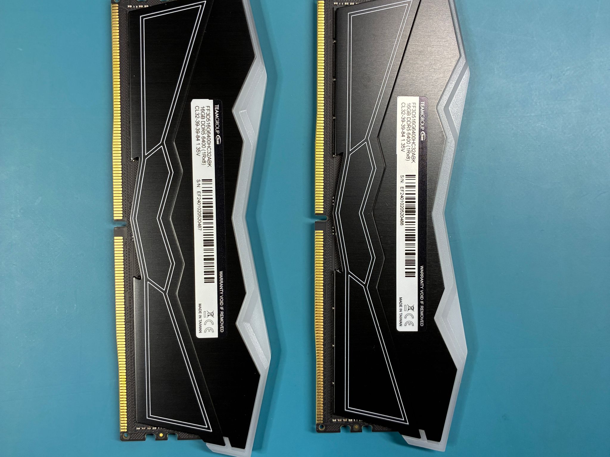 T-FORCE Delta RGB DDR5 32GB kit (Memory)