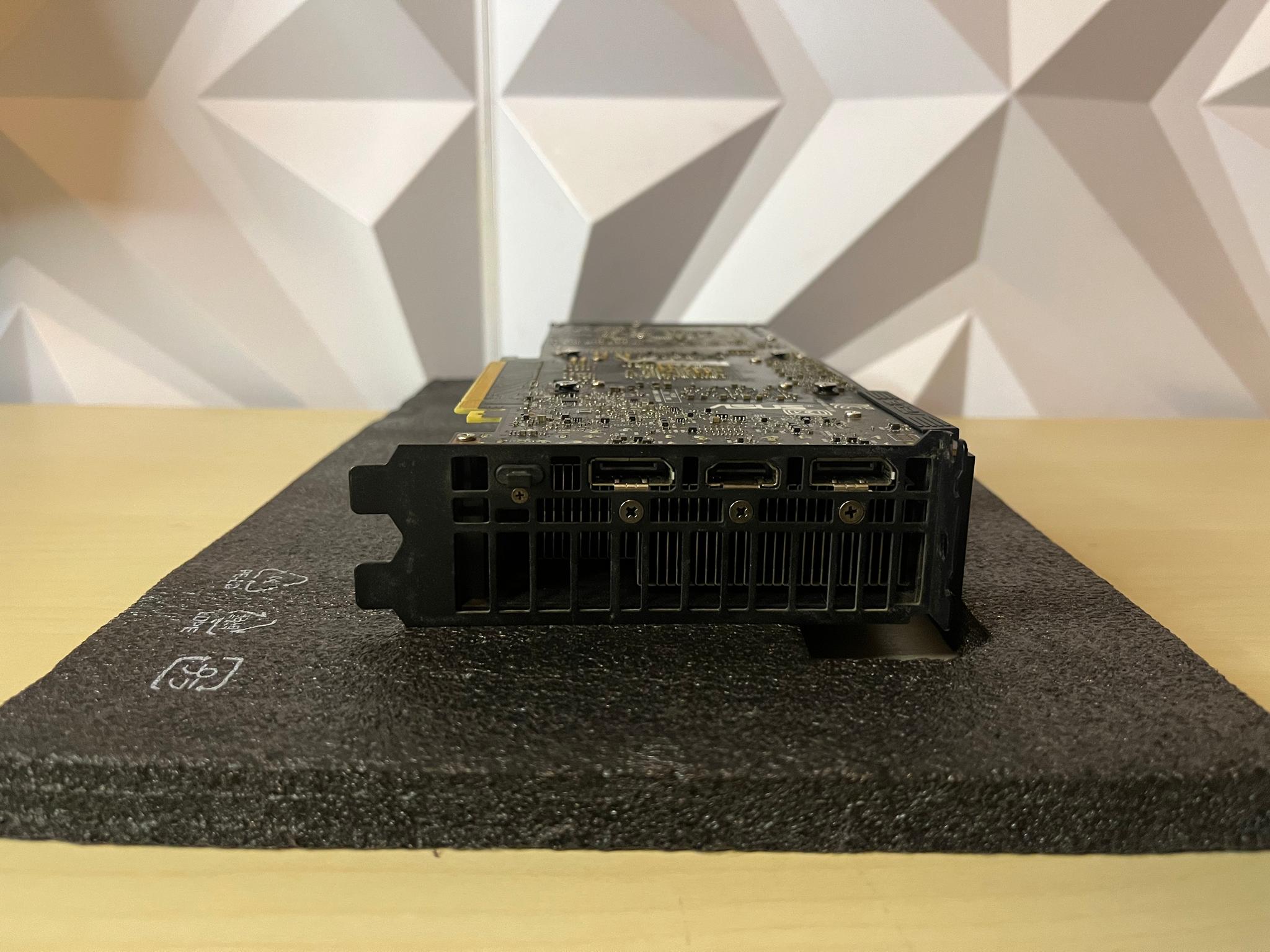 RTX 2080 Blower Asus
