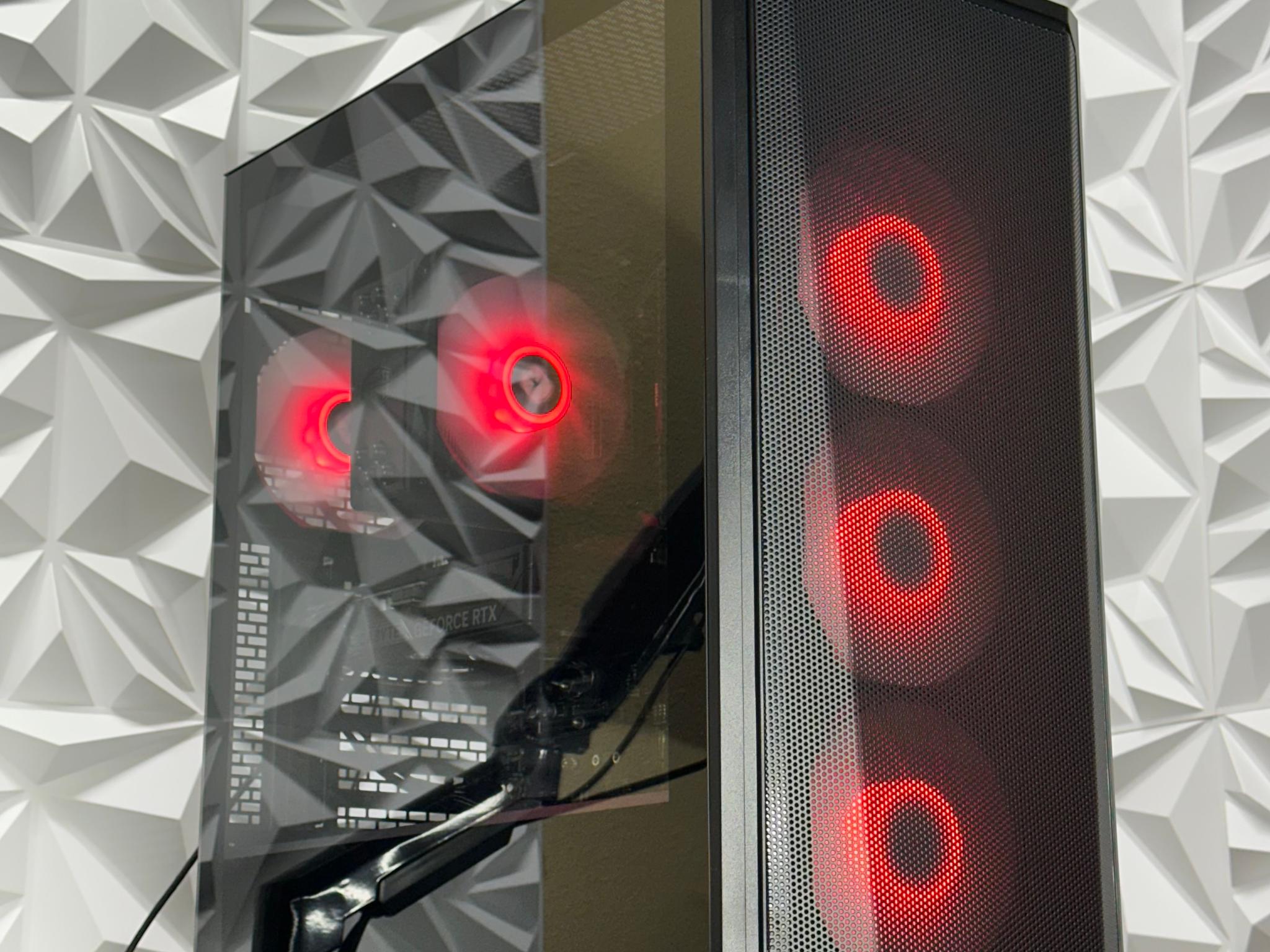 RTX 5060 / Ryzen 5 5500 / 16GB 3000Mhz DDR4 / 1TB Kingspec Nvme / Windows 11