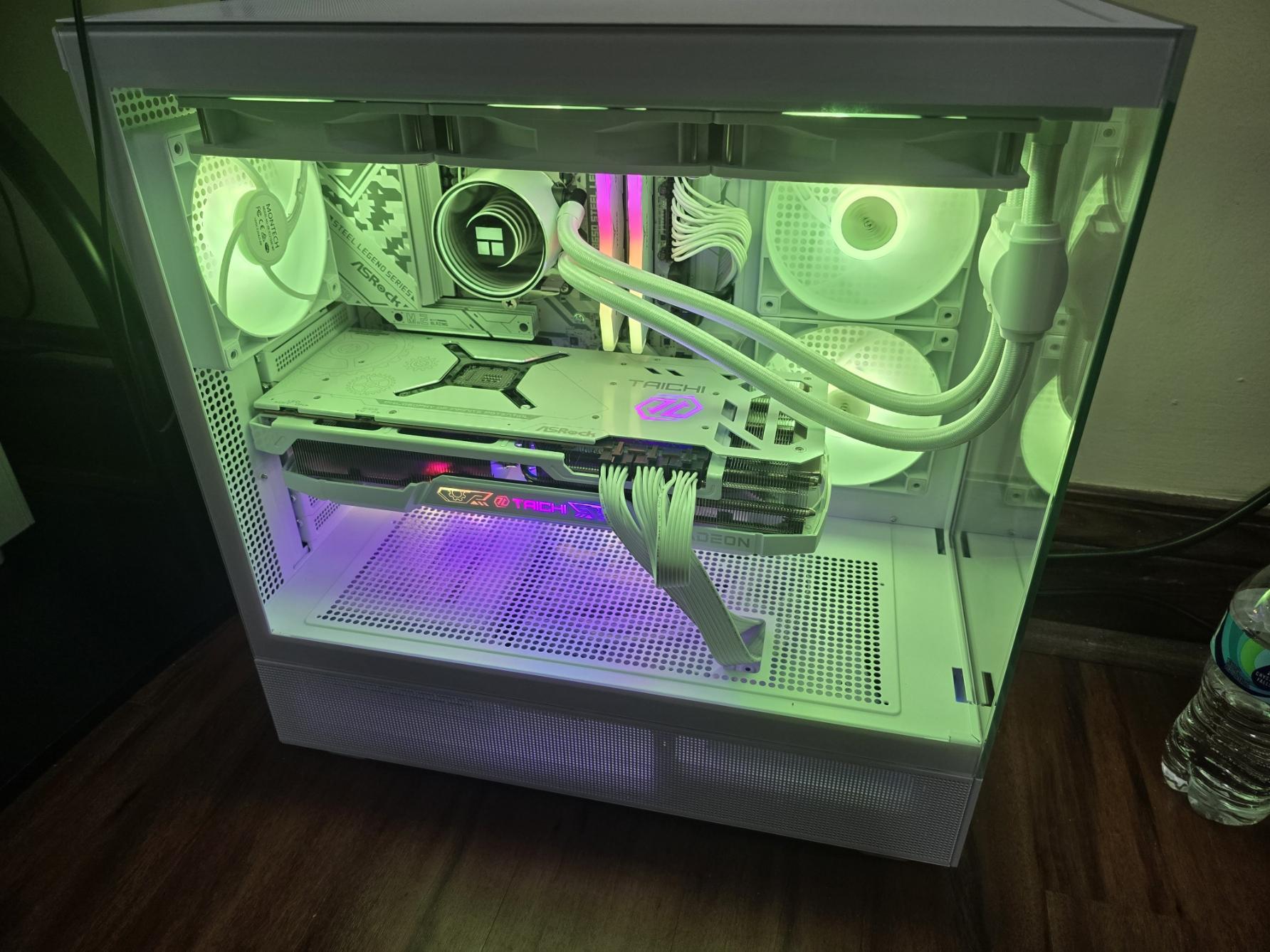 7700X ▪ 7900XTX ▪ 32GB RAM ▪ 1TB SSD All White Brand New Gaming PC