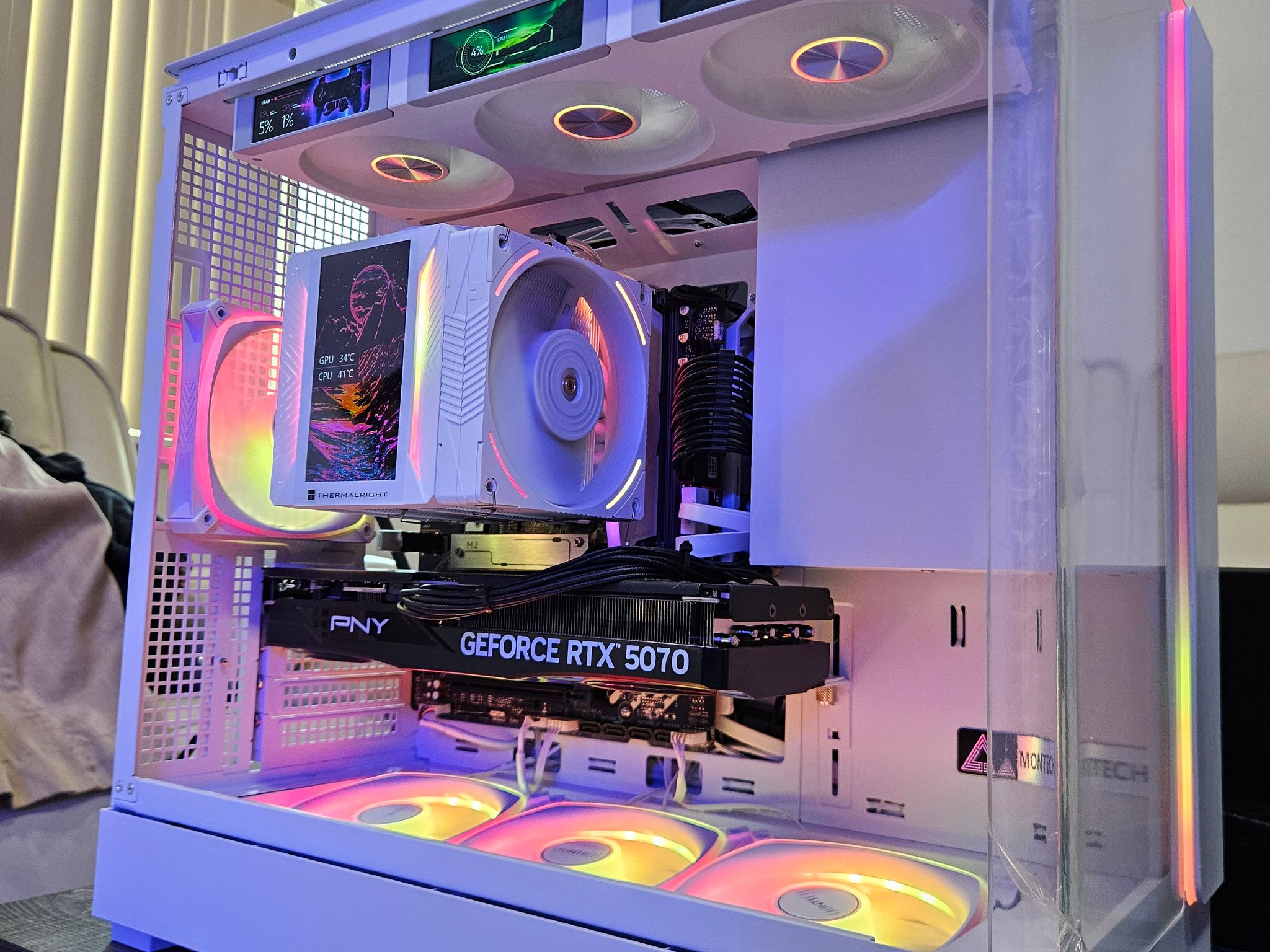 RTX 5070 Gaming PC • Ryzen 7 9700X • 1TB M.2 • Jonsbo ZC-360 • 32GB DDR5 • Clean White