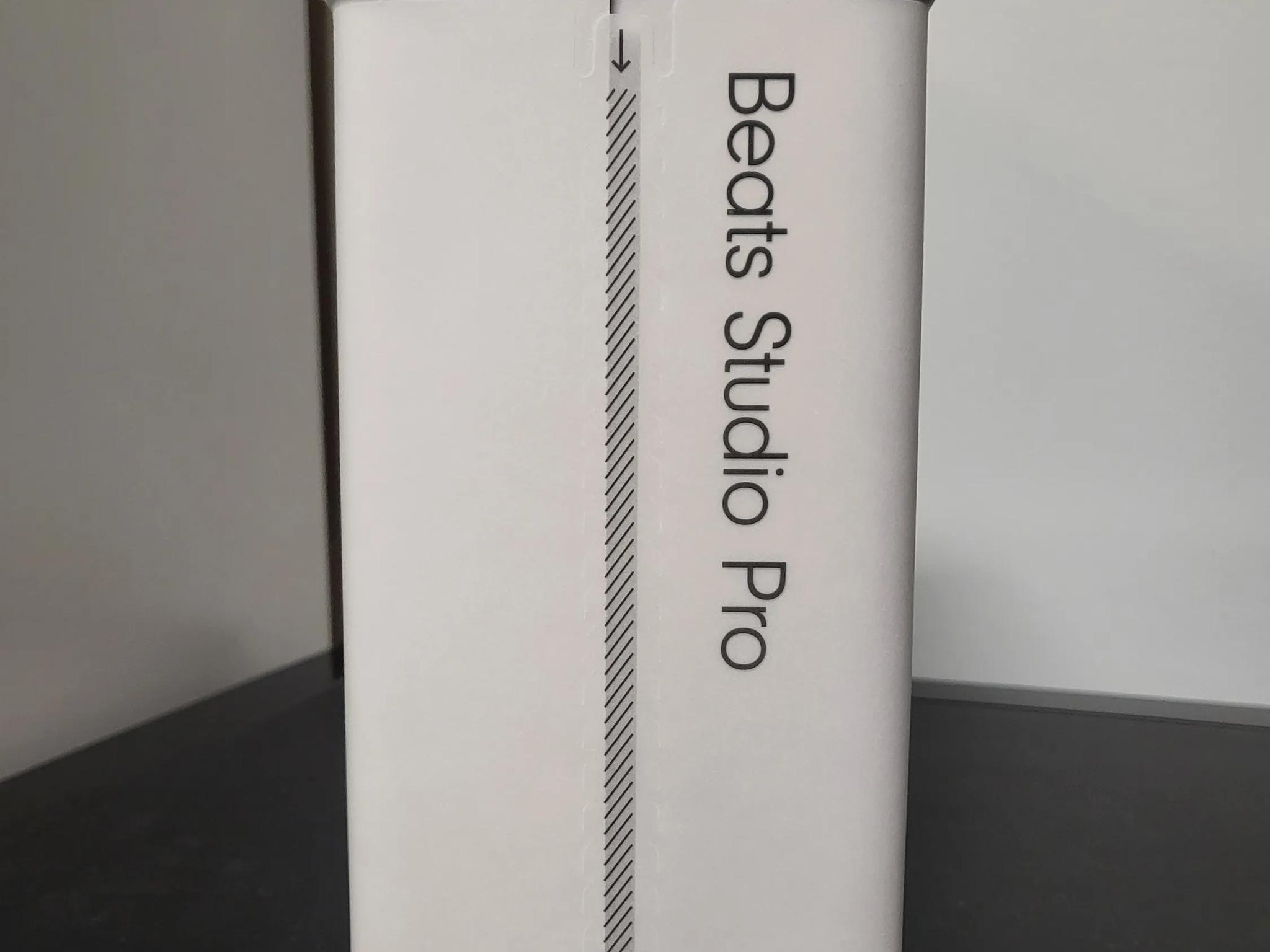 BNIB Beats Studio Pro