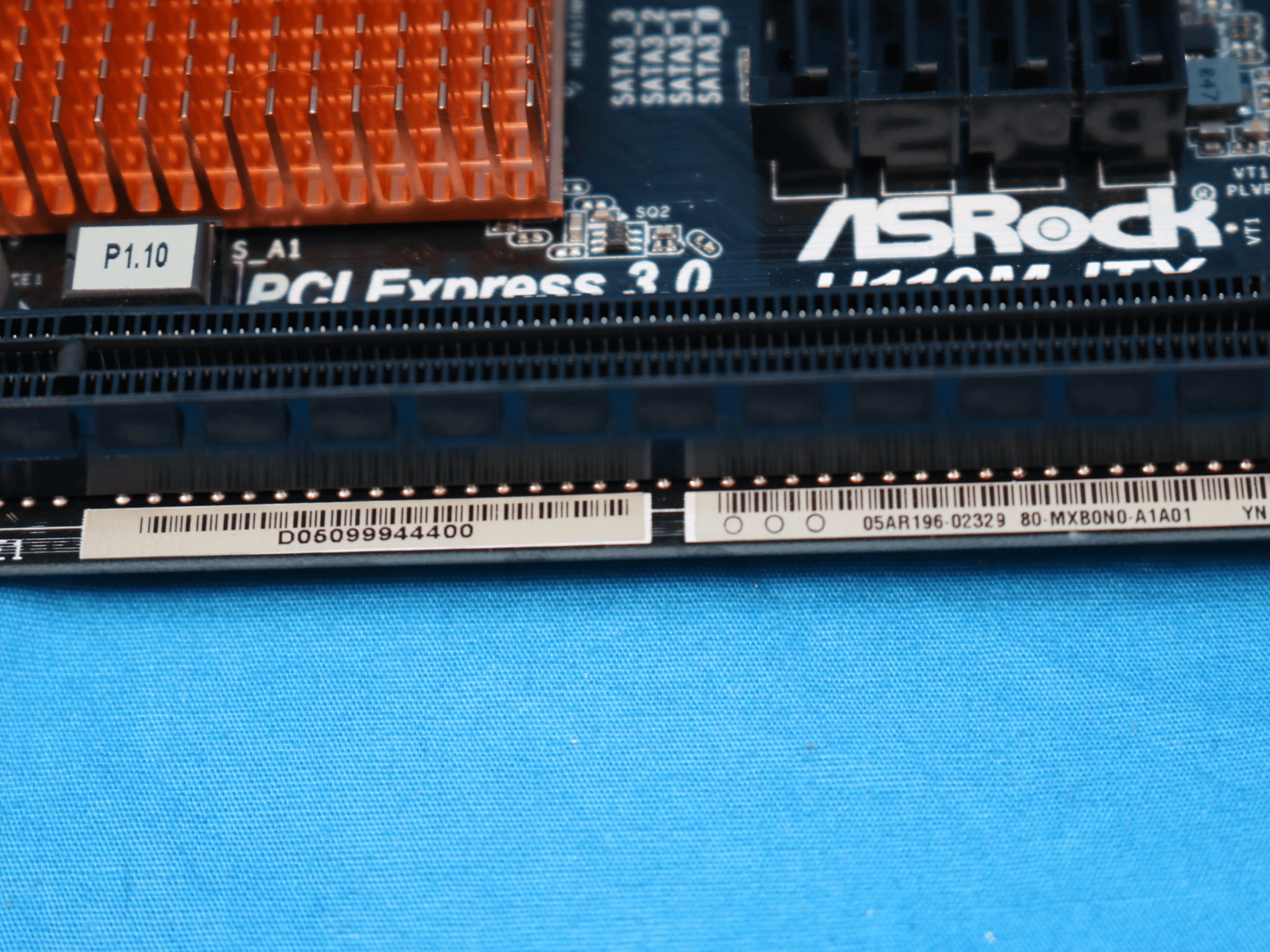 *NEWEST BIOS* ASRock H110M-ITX Intel LGA1151/Socket H4 DDR4 mini-ITX Motherboard & I/O Shield