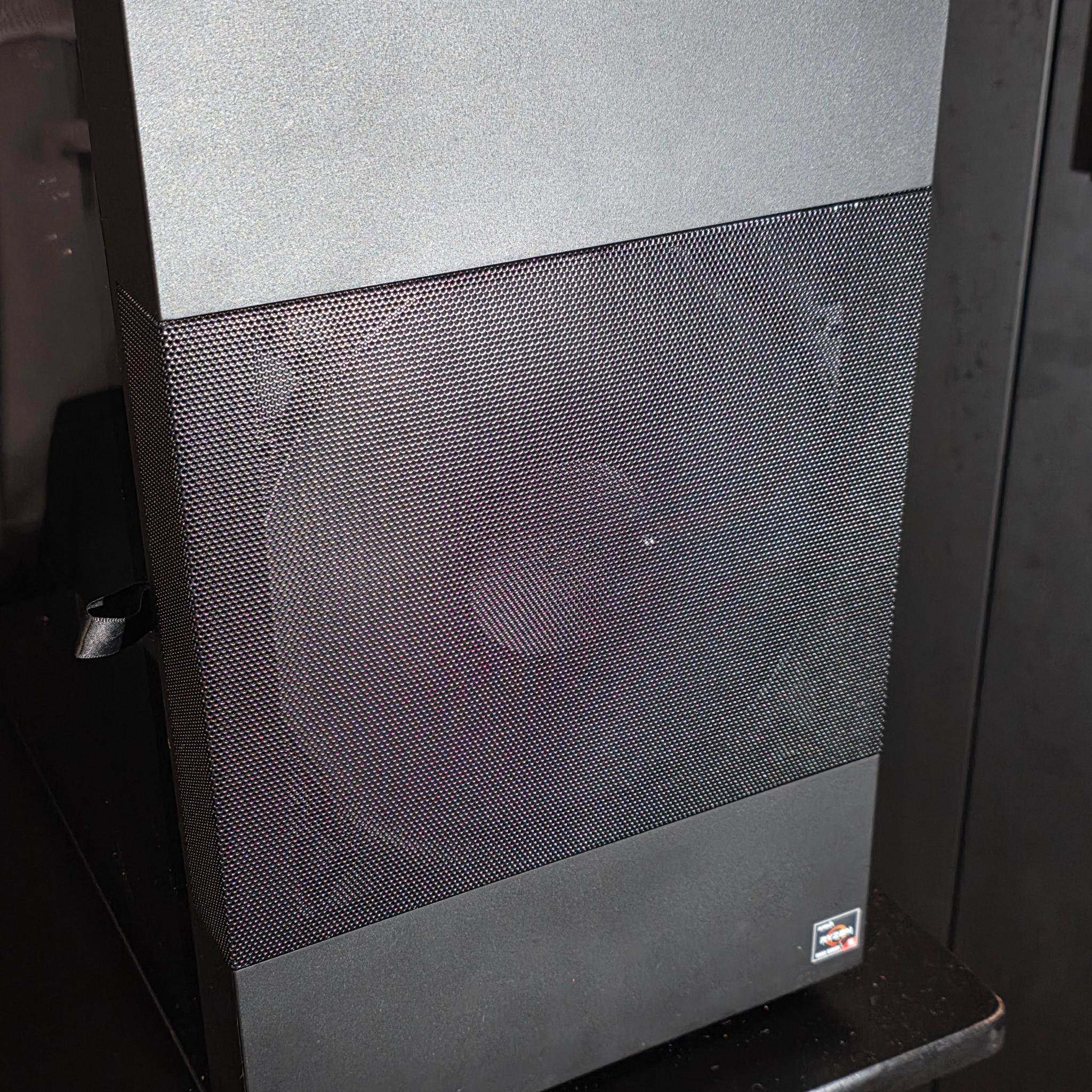 Gaming PC Nvidia 3070 Ryzen 5 5600X 32GB RAM 500GB + 1TB Storage Wi-Fi W11