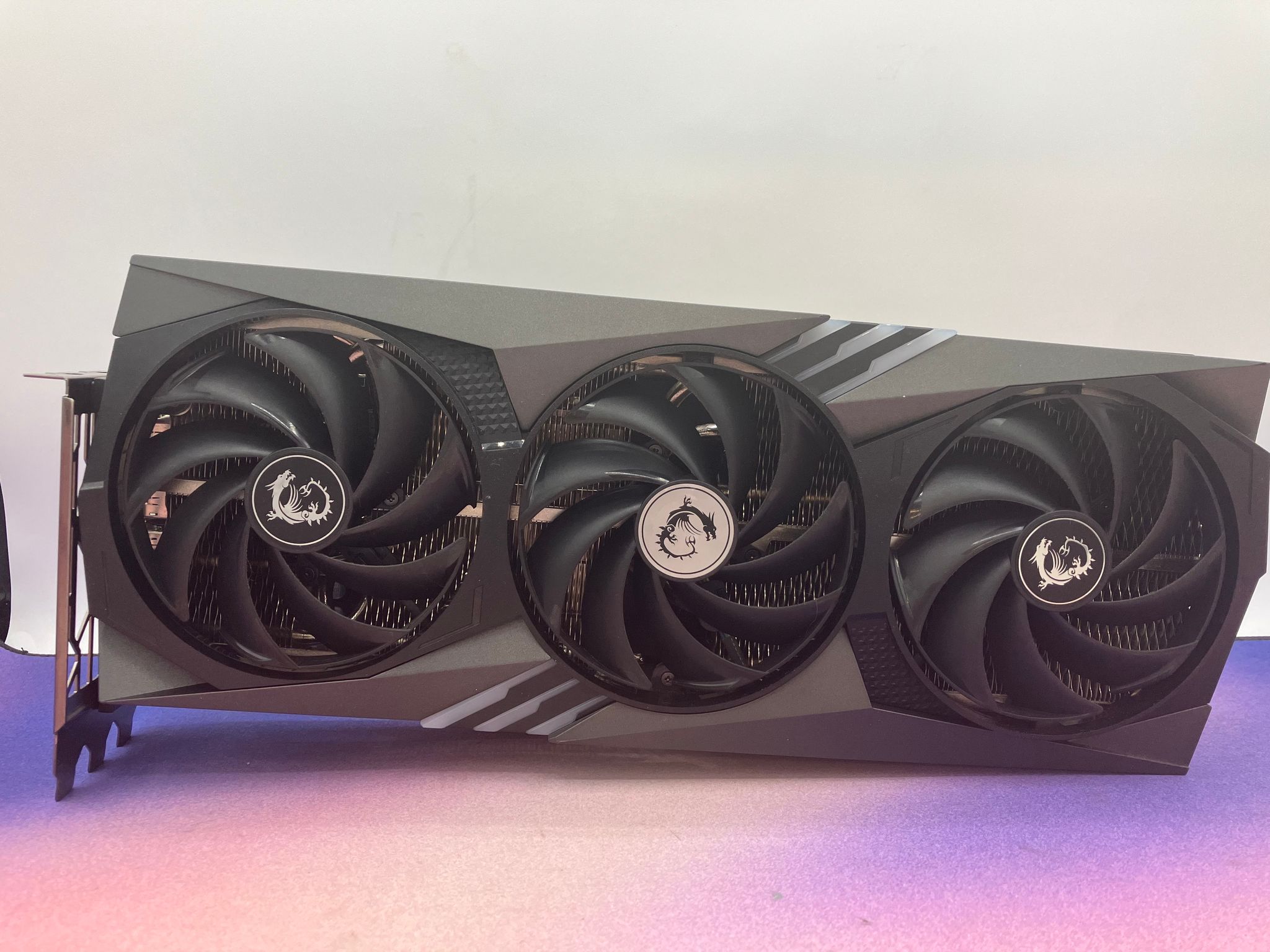 MSI GAMING X TRIO GeForce RTX 4070 Ti