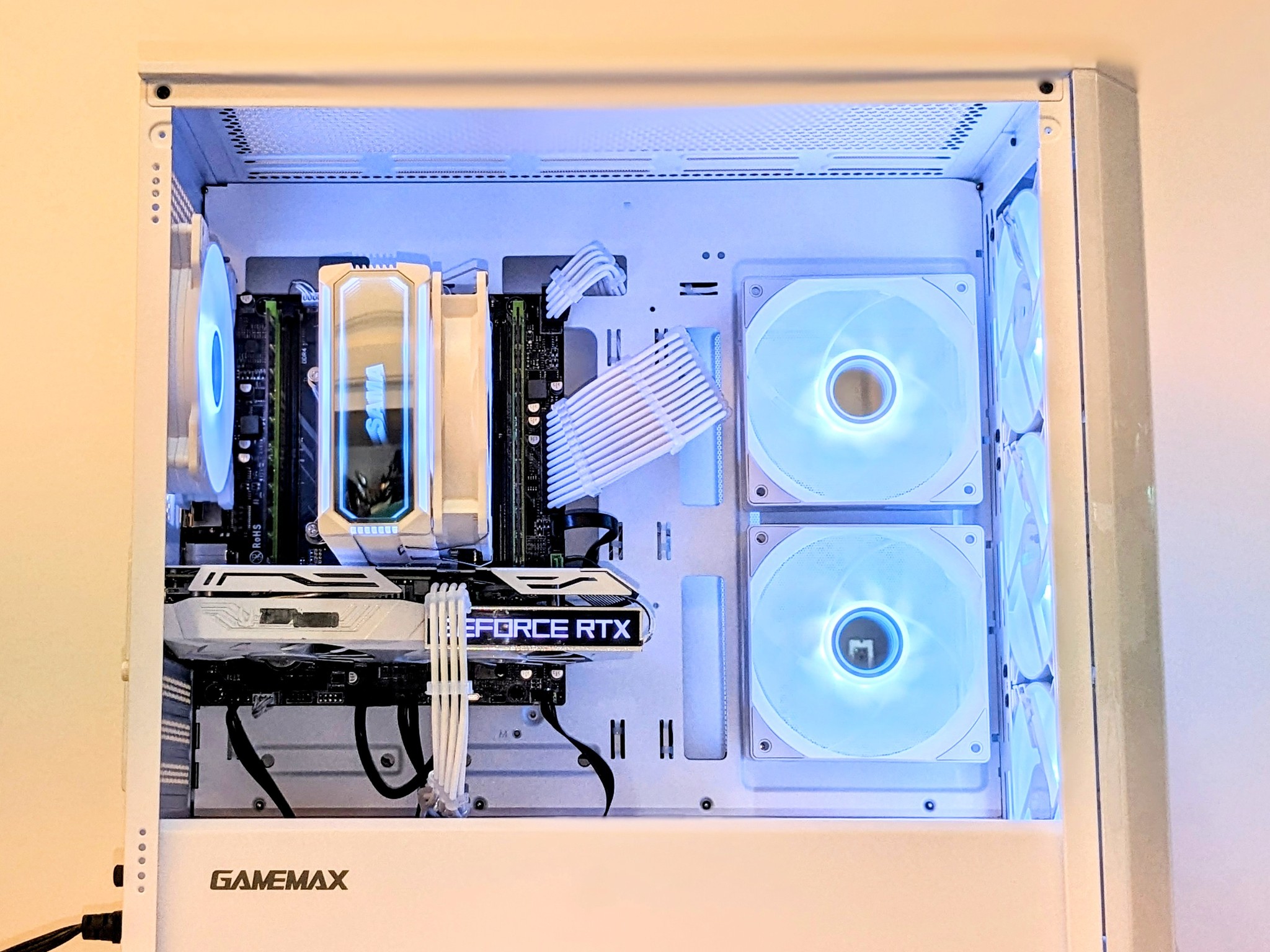 🧊Ice King👑 RTX 4060⚪️Intel I7-6800K/6-cores/12-threads⚪️16GB RAM ⚪️ 1TB NVMe SSD⚪️ Windows 11 Pro