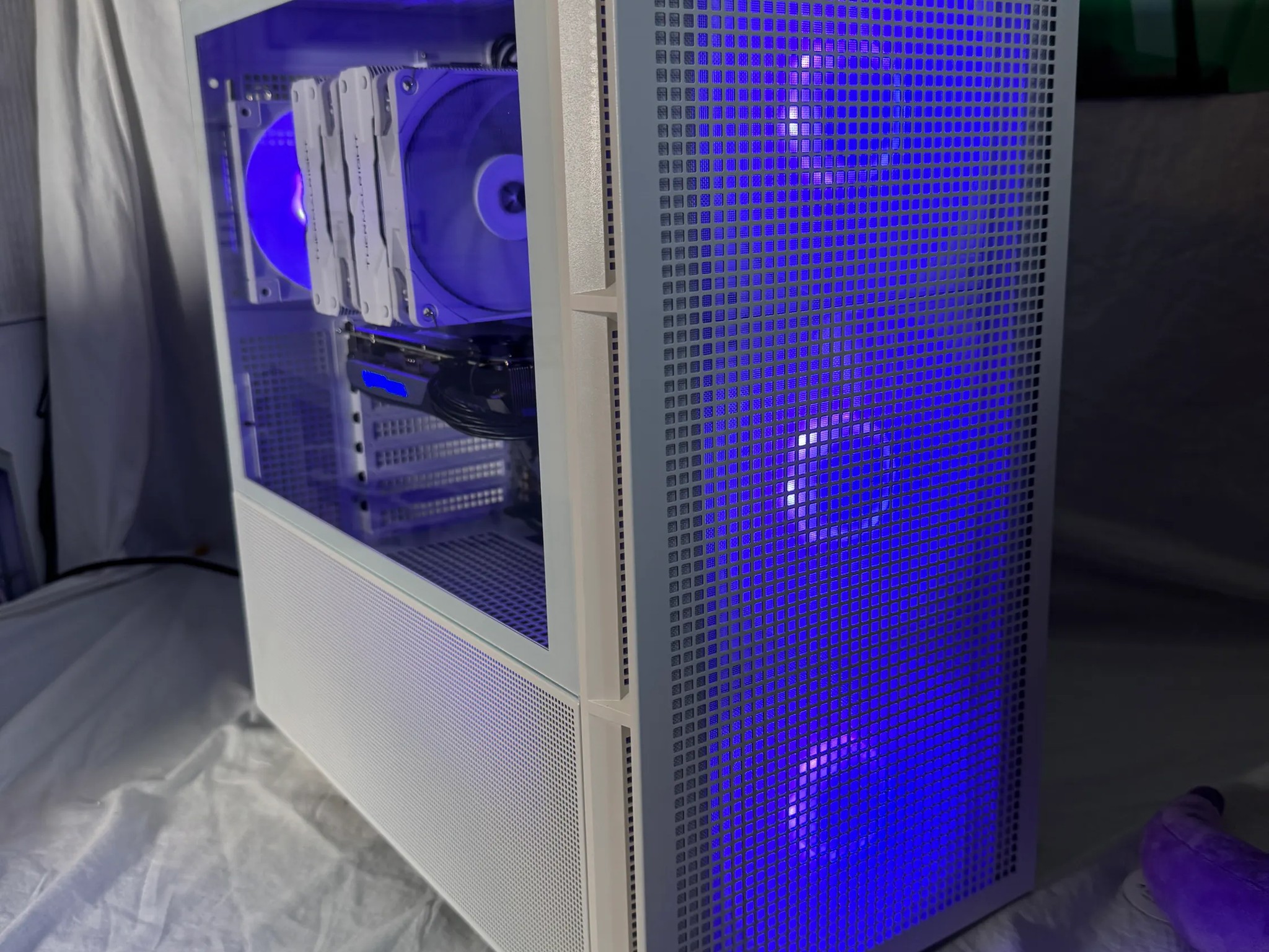 RTX 4070 | Ryzen 5800X3D | 32GB DDR4 | 1TB SSD | Gaming PC
