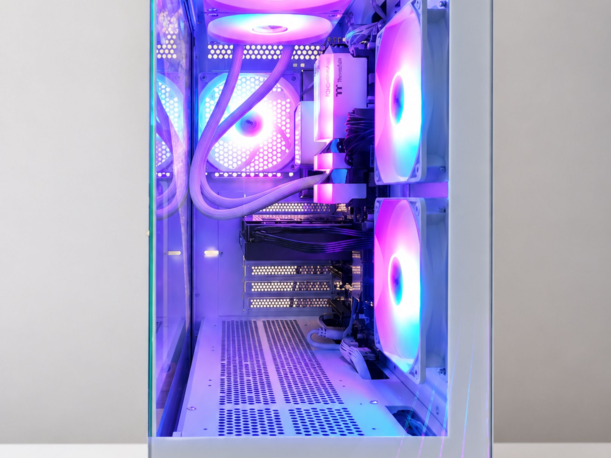 RTX 4060 Ti 8GB Gaming PC | Ryzen 5 5600X3D | 32GB DDR4-3600 | 1TB SSD | Frost Nova