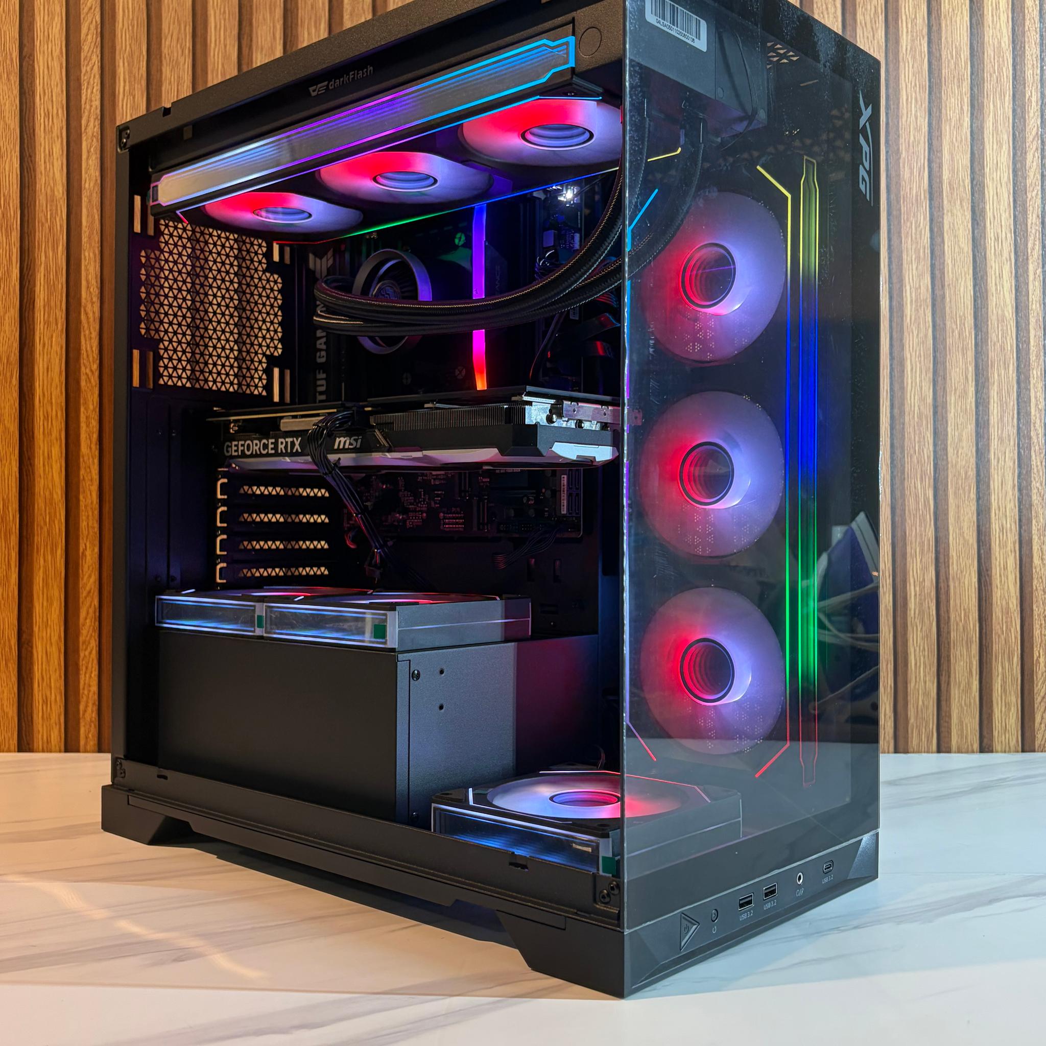 RTX 4070 | RYZEN 5 9600X | 16GB DDR5 | 2TB NVME | 650W | 360MM AIO | Windows 11 pro