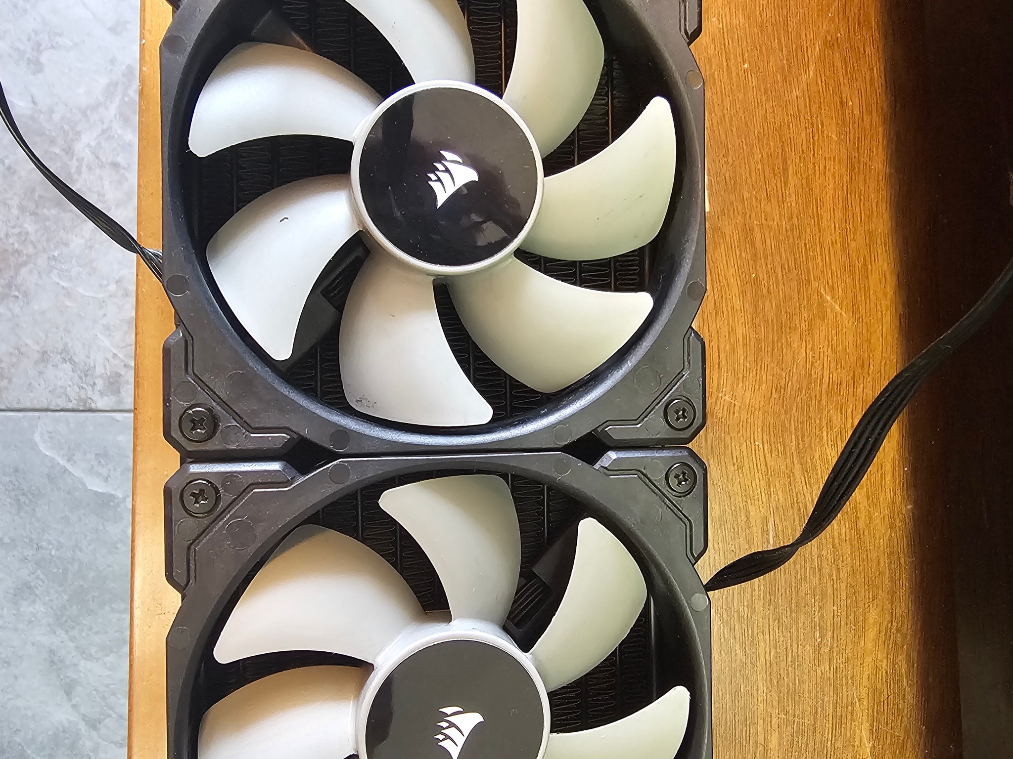 Corsair iCUE H100i RGB PRO XT