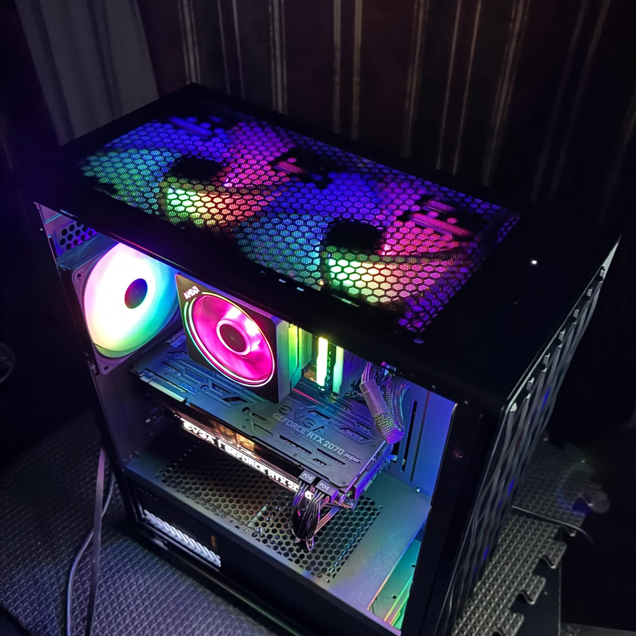 EVGA RTX 2070 super + RYZEN 7 3700x +16 GB RAM (THE PHANTOM RGB)