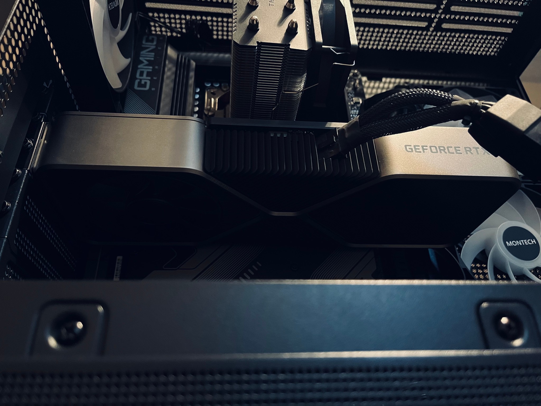Pro Gaming PC |RTX 3080 // Ryzen 7700X // 32GB DDR5|