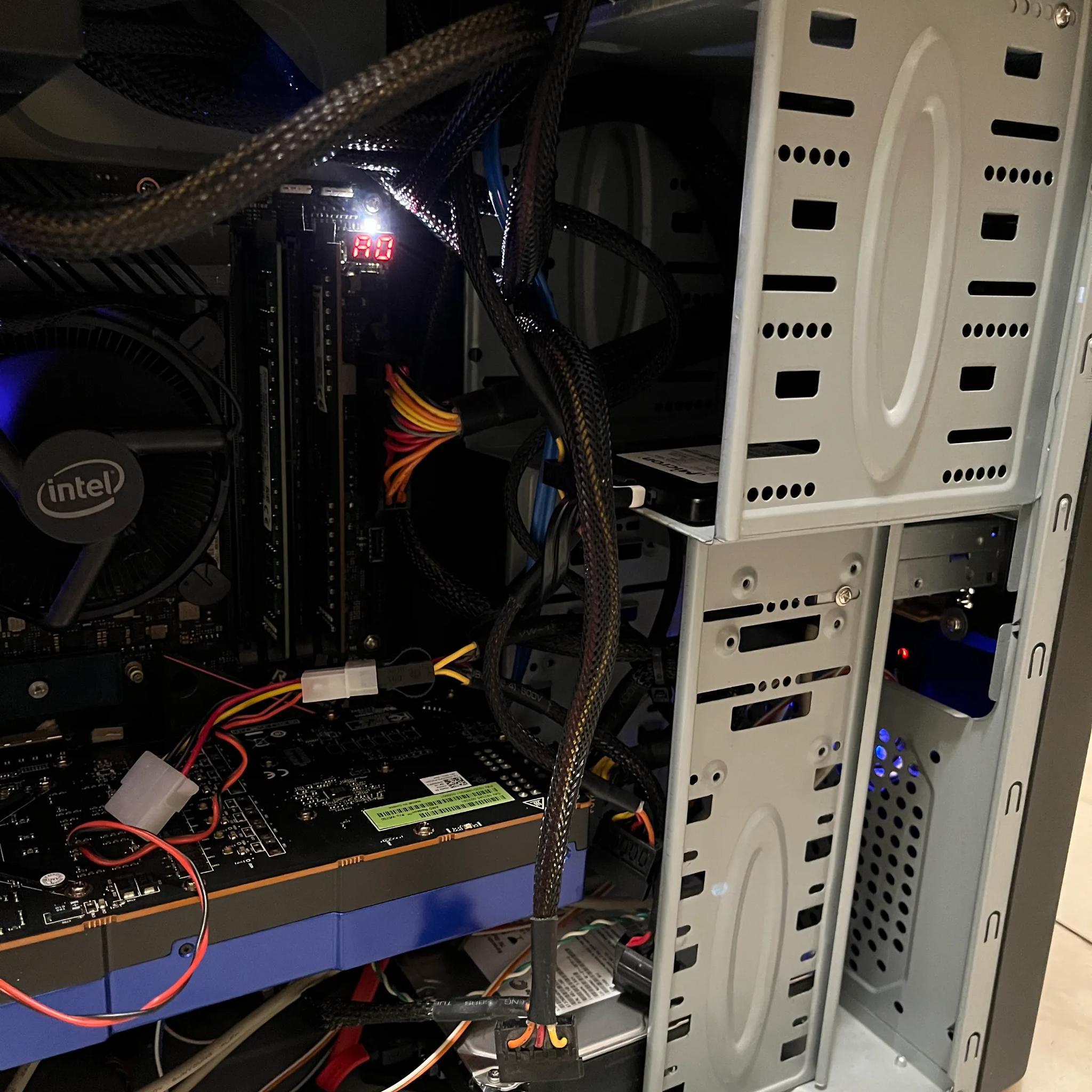 🖥️ Sleeper Gaming PC - Intel i5-11400F, AMD W5700 8GB, 16 GB RAM, 1 TB Storage, High Performance PC