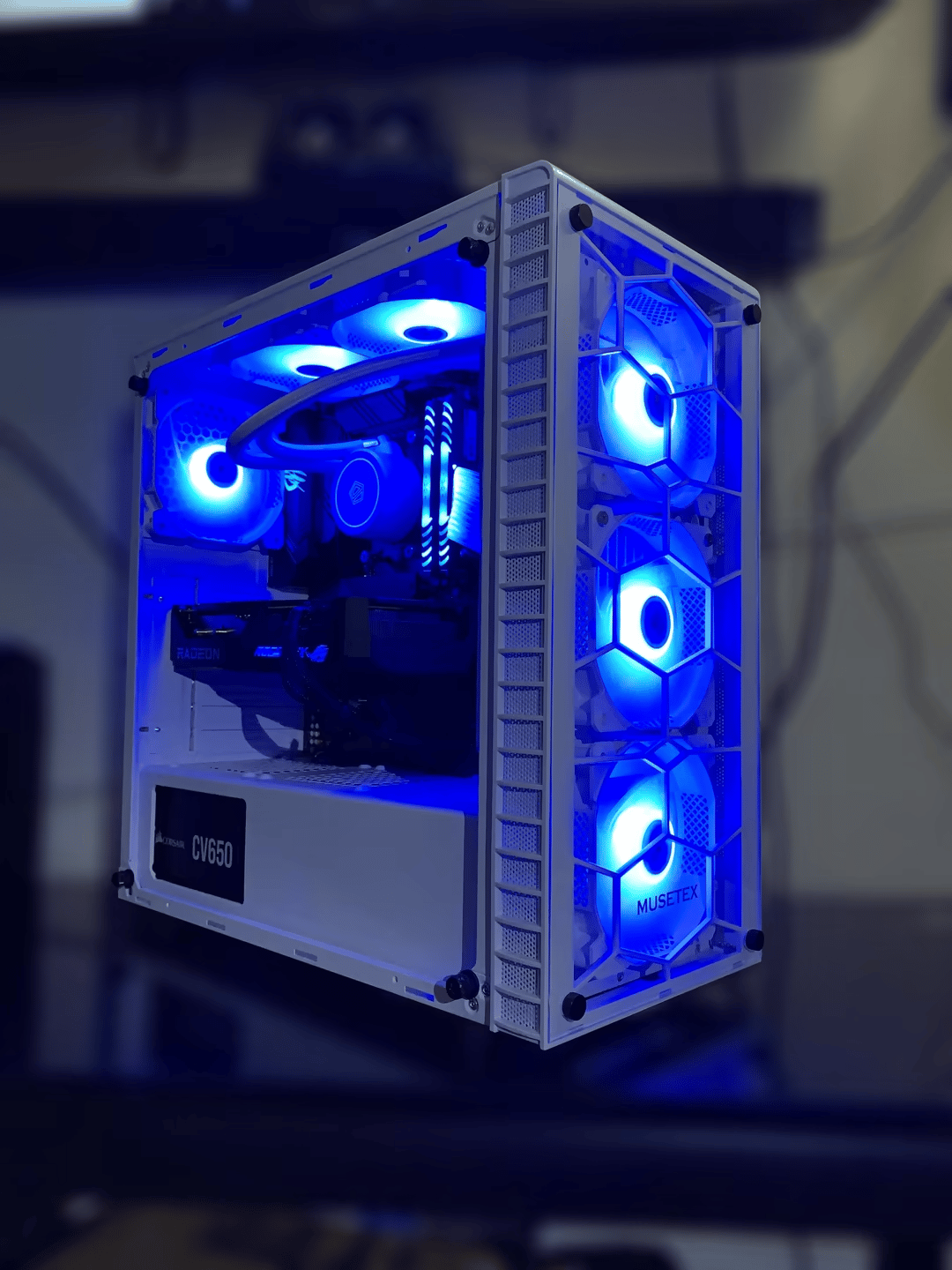 Mid Ranged Gaming Streaming Pc, R7 5800x, RX 6600XT 