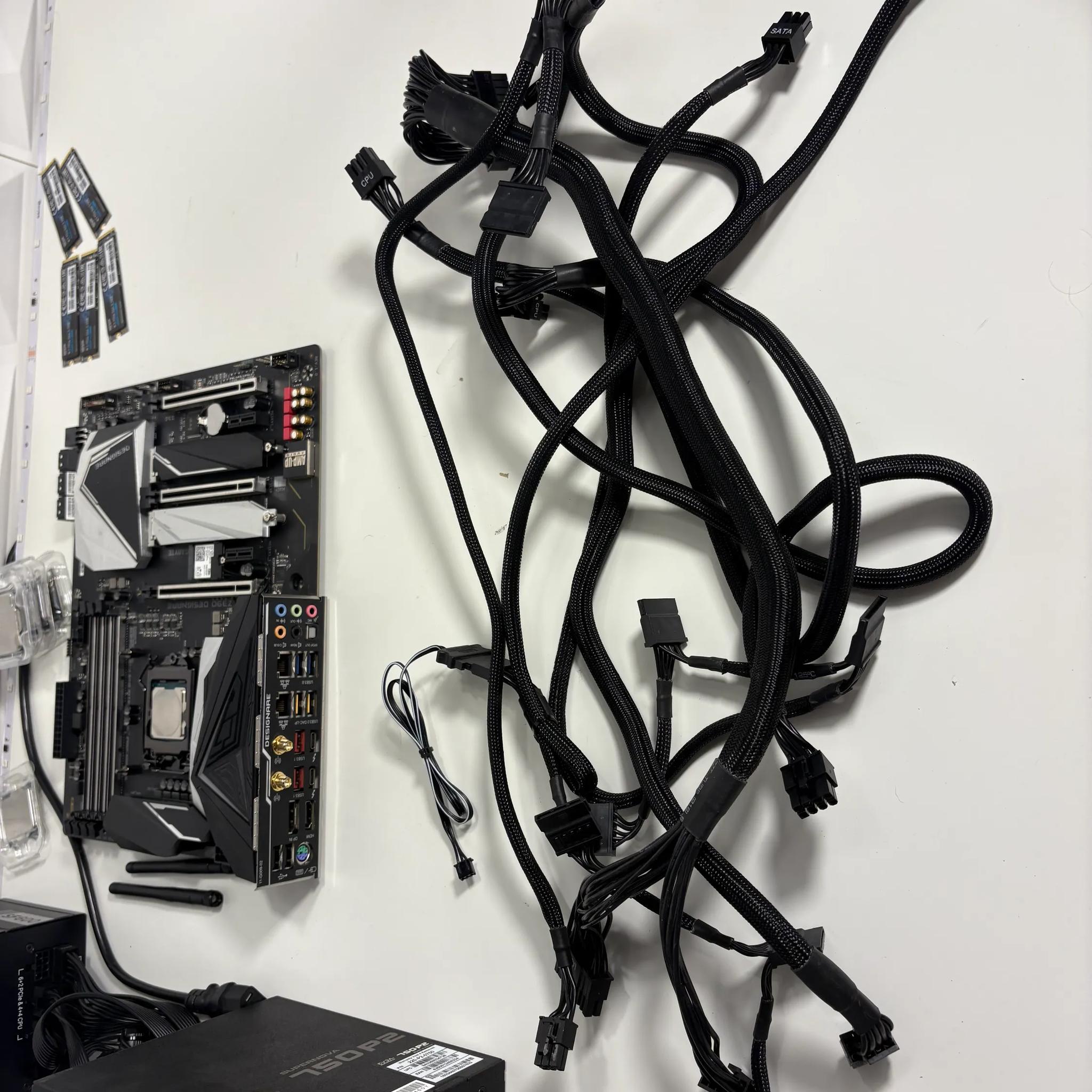 EVGA P2 750W Power Supply - 80+ Platinum