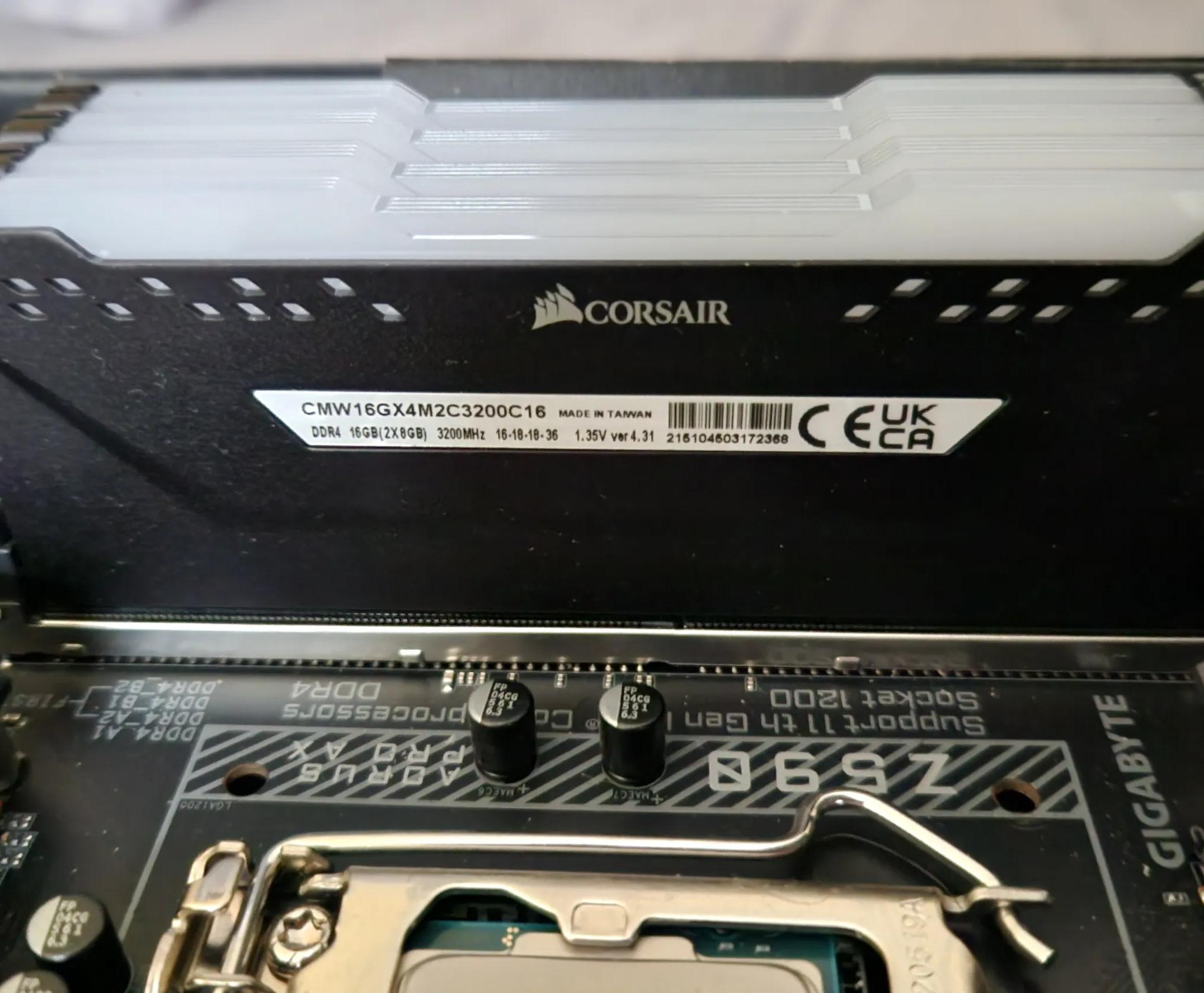 BUNDLE DEAL READ DESCRIPTION I9-11900K GIGABYTE AORUS Z590 PRO AX 32GB DDR4 3200MHZ
