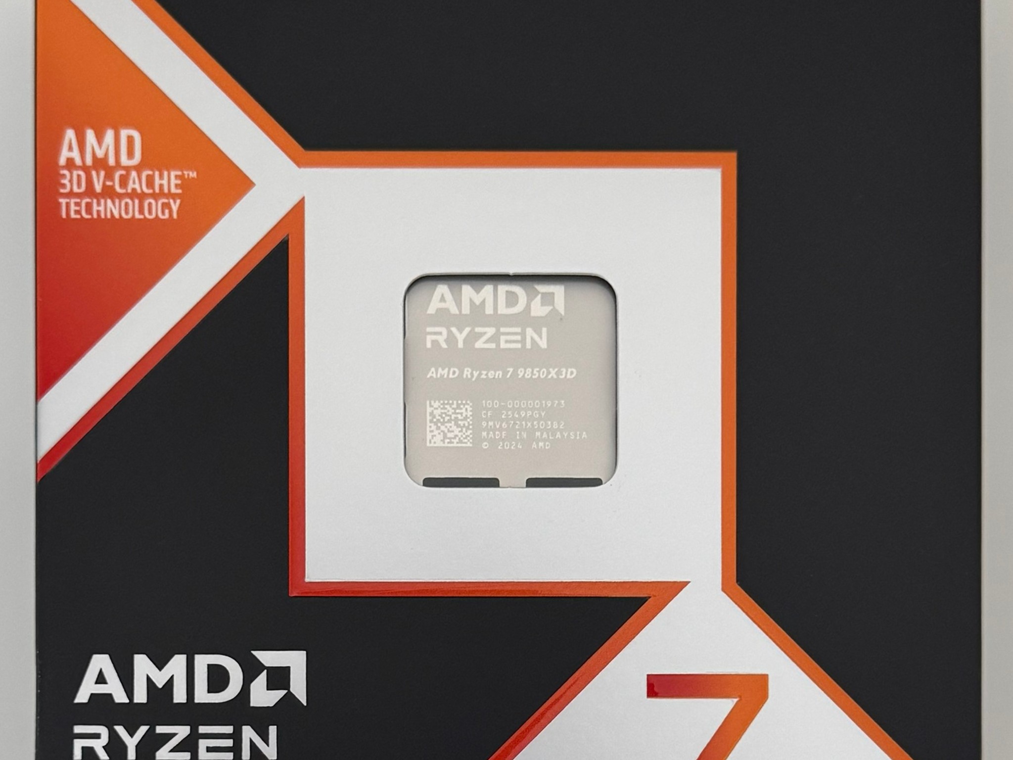 AMD Ryzen 7 9850X3D CPU + GIGABYTE X870 GAMING X WIFI7 AM5 ATX Motherboard + PNY Gen5 1TB SSD Combo