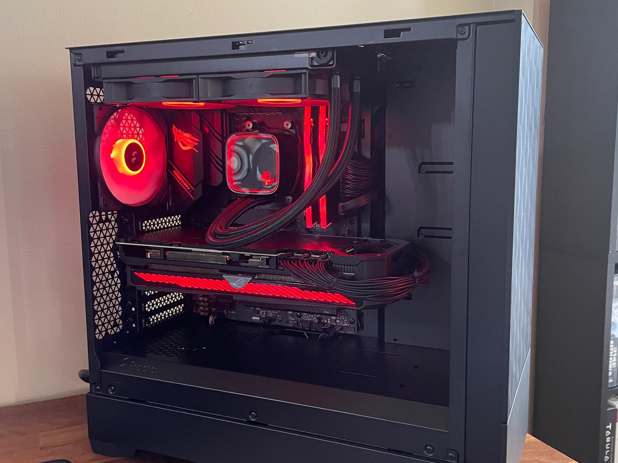 RTX 3070ti | Ryzen 5 5600 | 32GB DDR4 | ROG Custom Build