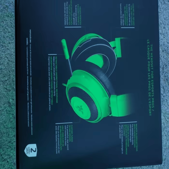 Razer Kraken Multi-Platform Wired Gaming Headset/headphones 