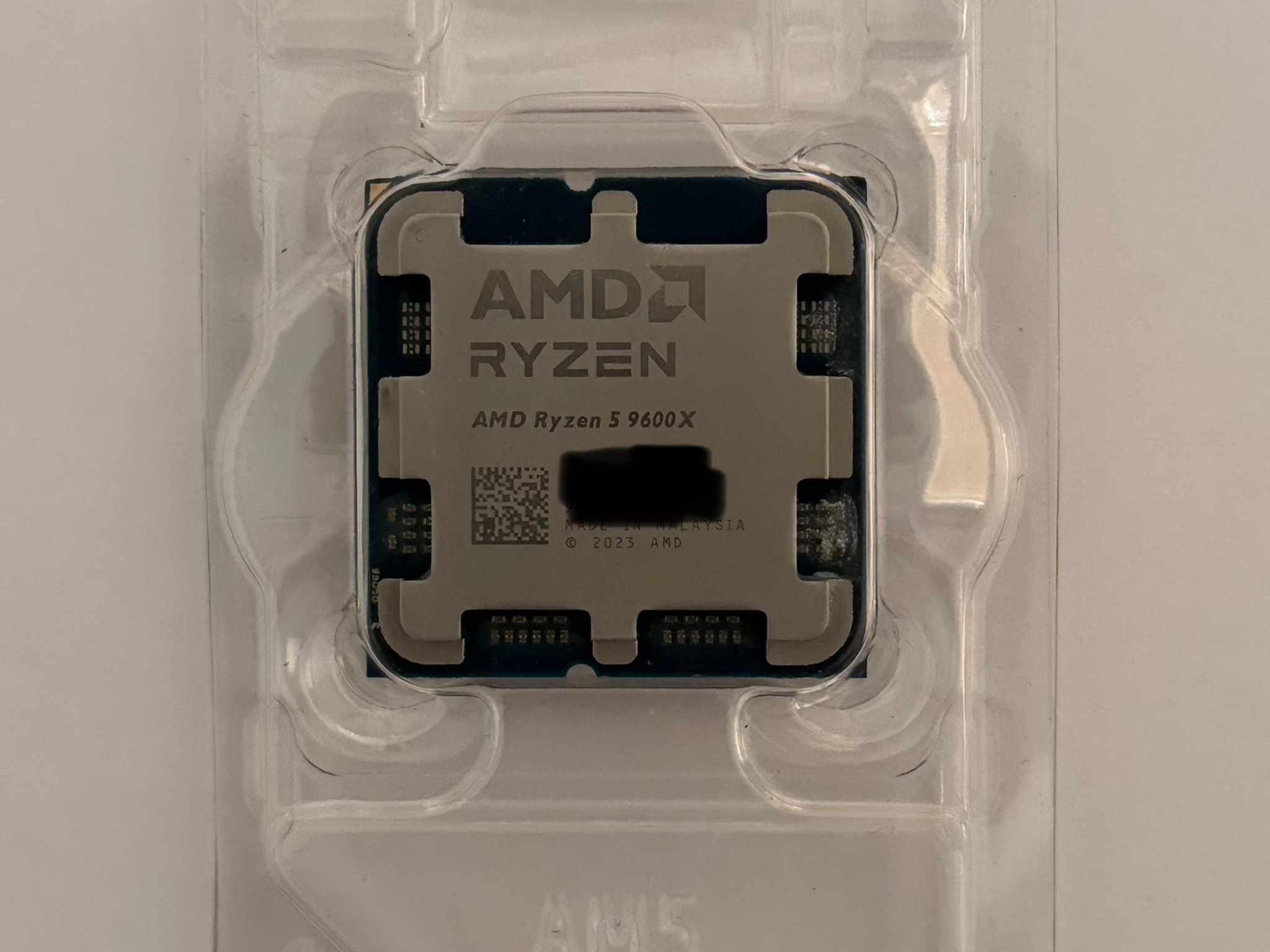 AMD Ryzen™ 5 9600X 6-Core, 12-Thread Unlocked Desktop Processor